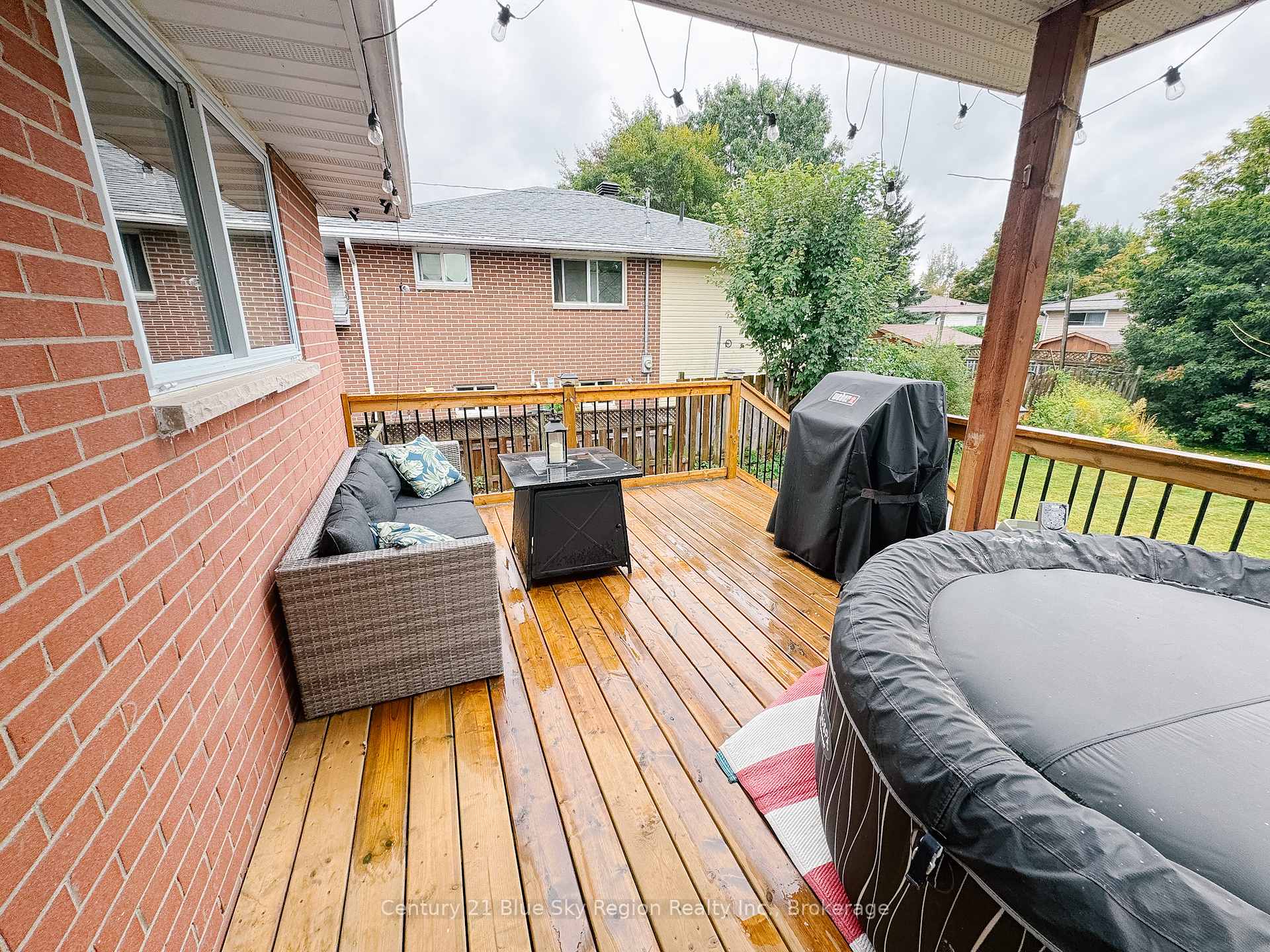Photo 40 of 39 Prince Edward Drive, North Bay, Ferris — HOMEH