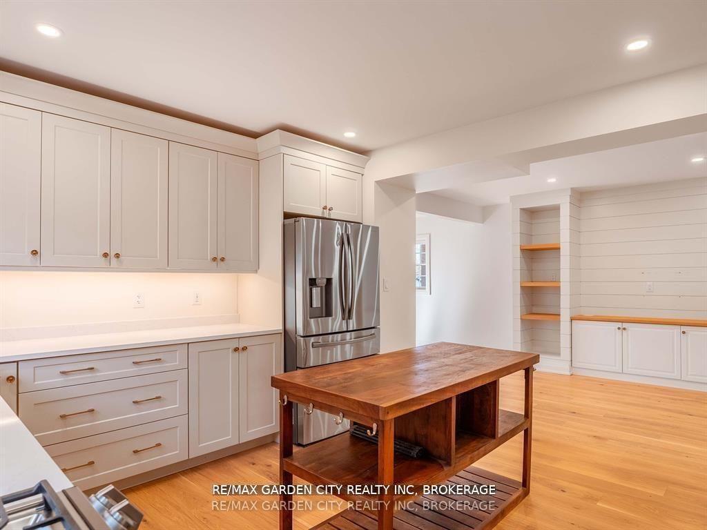 Photo 13 of 1076 Line Avenue, Pelham, Fonthill — HOMEH