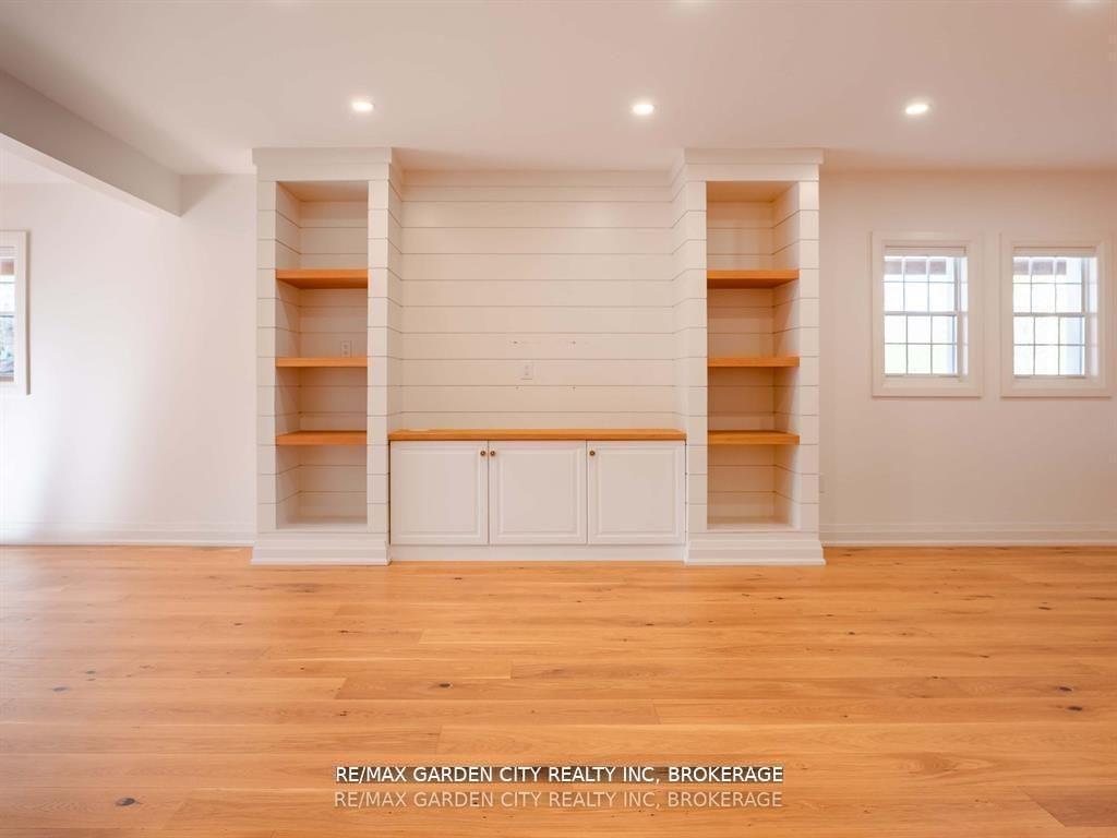 Photo 14 of 1076 Line Avenue, Pelham, Fonthill — HOMEH