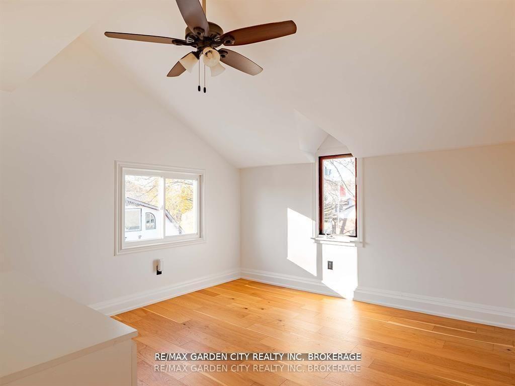 Photo 25 of 1076 Line Avenue, Pelham, Fonthill — HOMEH