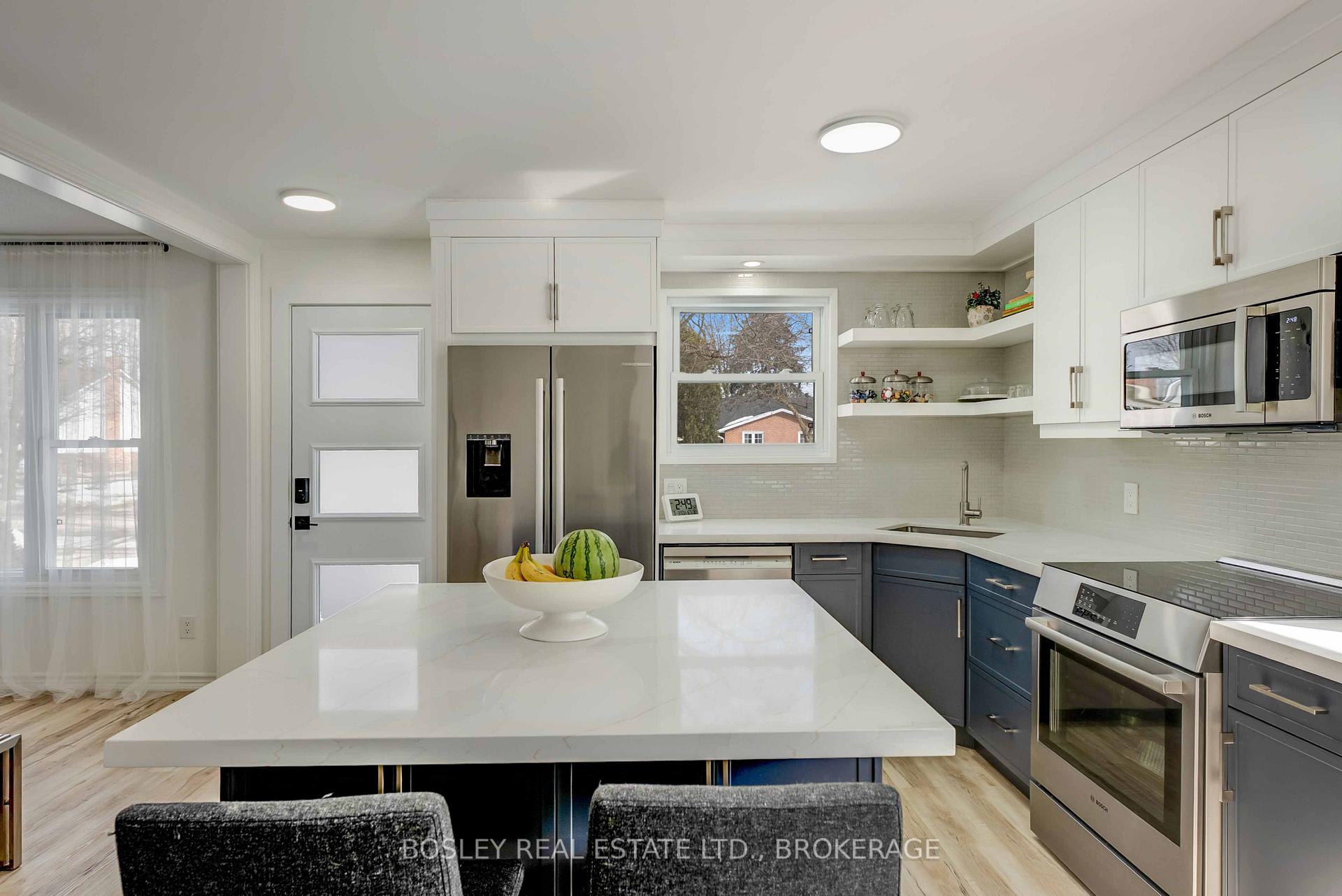 Photo 11 of 32 Fallingbrook Drive, Pelham, Fonthill — HOMEH