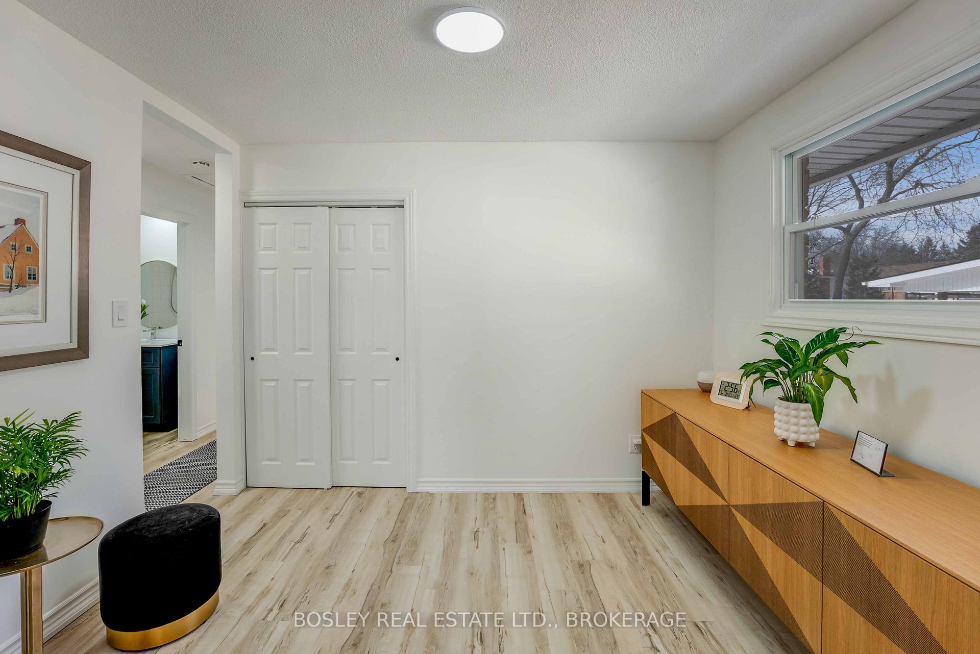 Photo 15 of 32 Fallingbrook Drive, Pelham, Fonthill — HOMEH