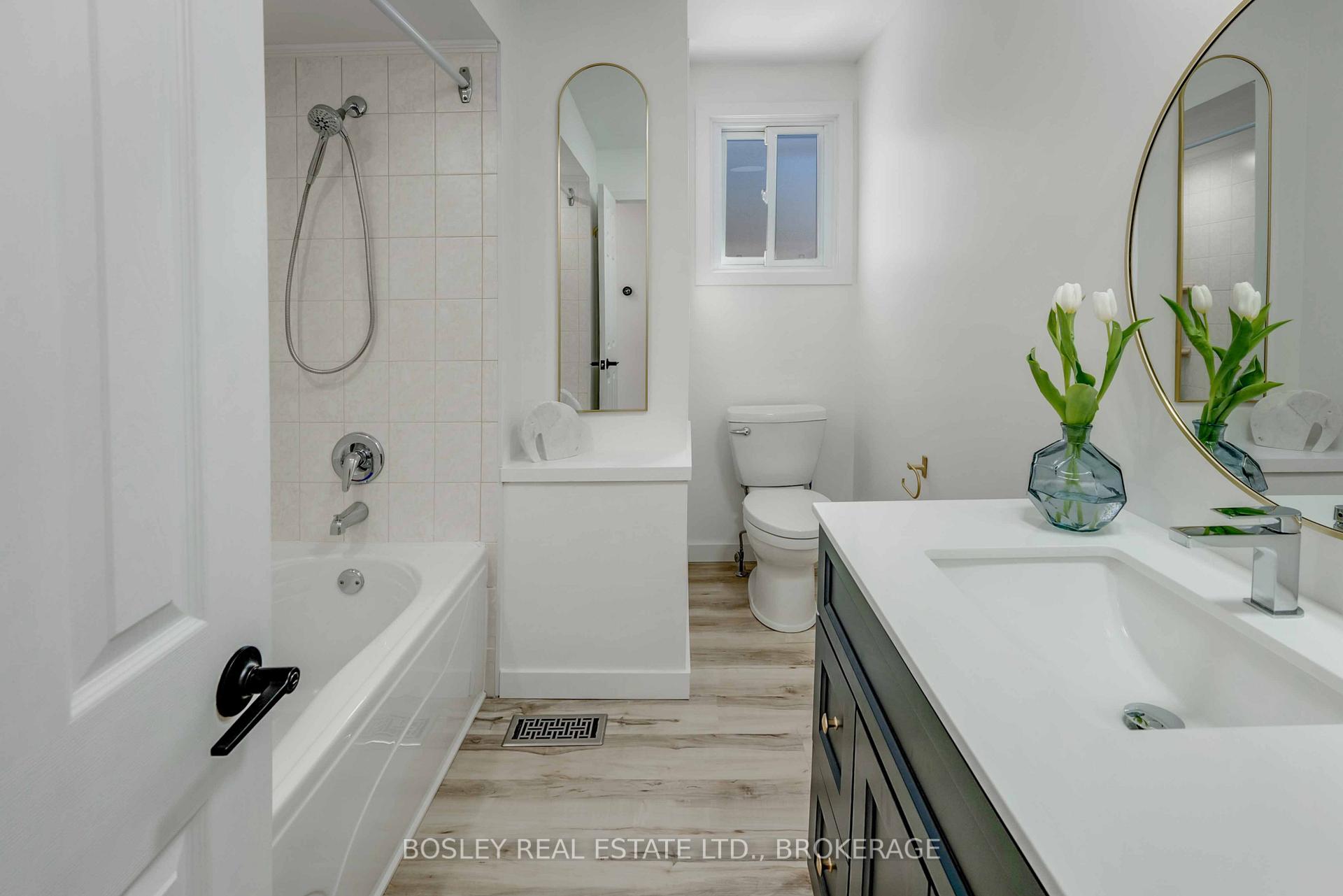 Photo 19 of 32 Fallingbrook Drive, Pelham, Fonthill — HOMEH