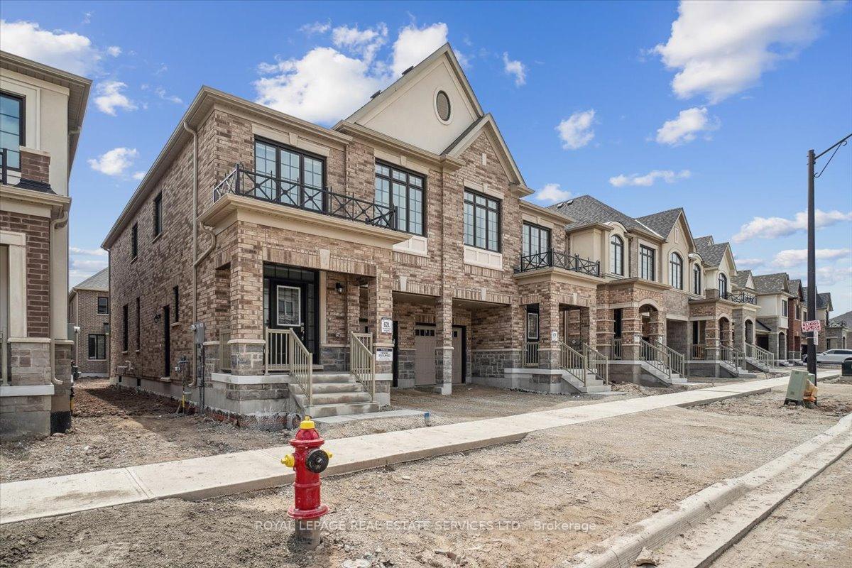 Photo 21 of 304 Bergamot Avenue, Milton, Walker — HOMEH