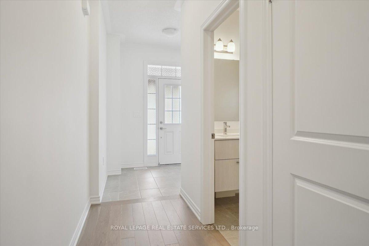 Photo 2 of 304 Bergamot Avenue, Milton, Walker — HOMEH