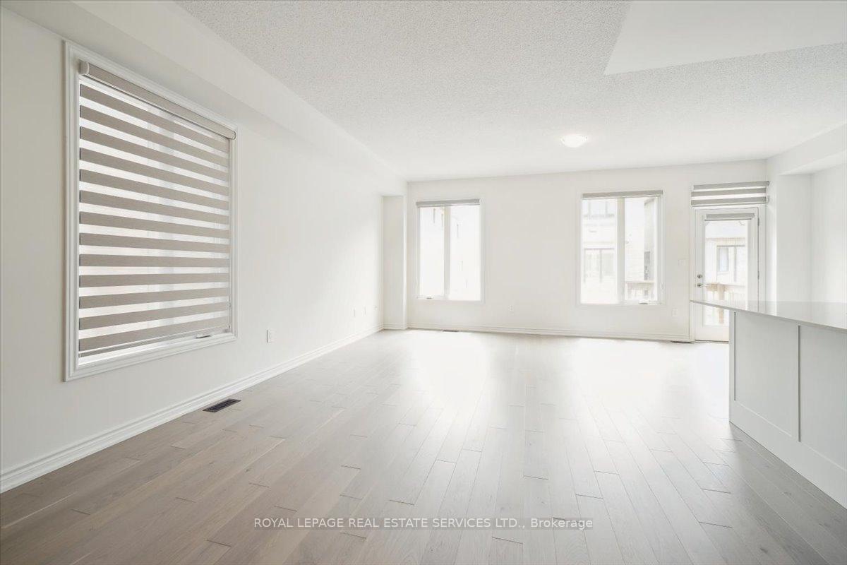 Photo 4 of 304 Bergamot Avenue, Milton, Walker — HOMEH