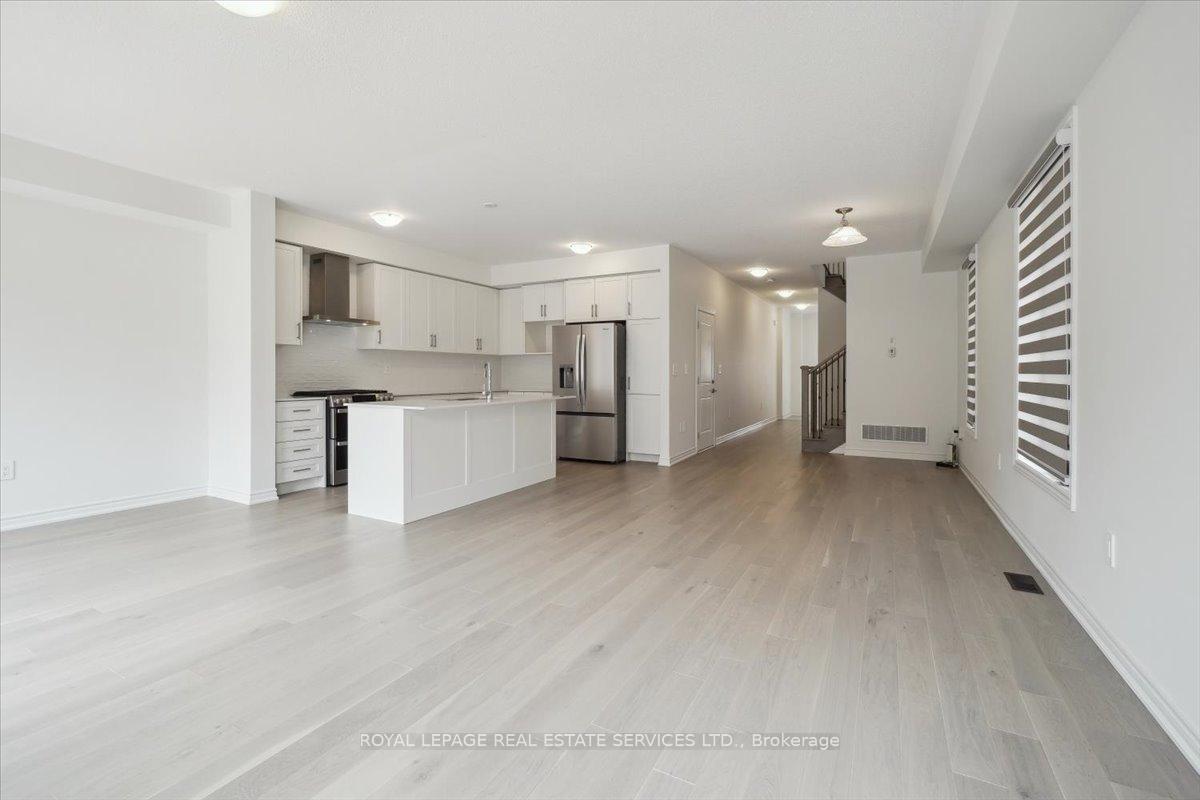 Photo 6 of 304 Bergamot Avenue, Milton, Walker — HOMEH