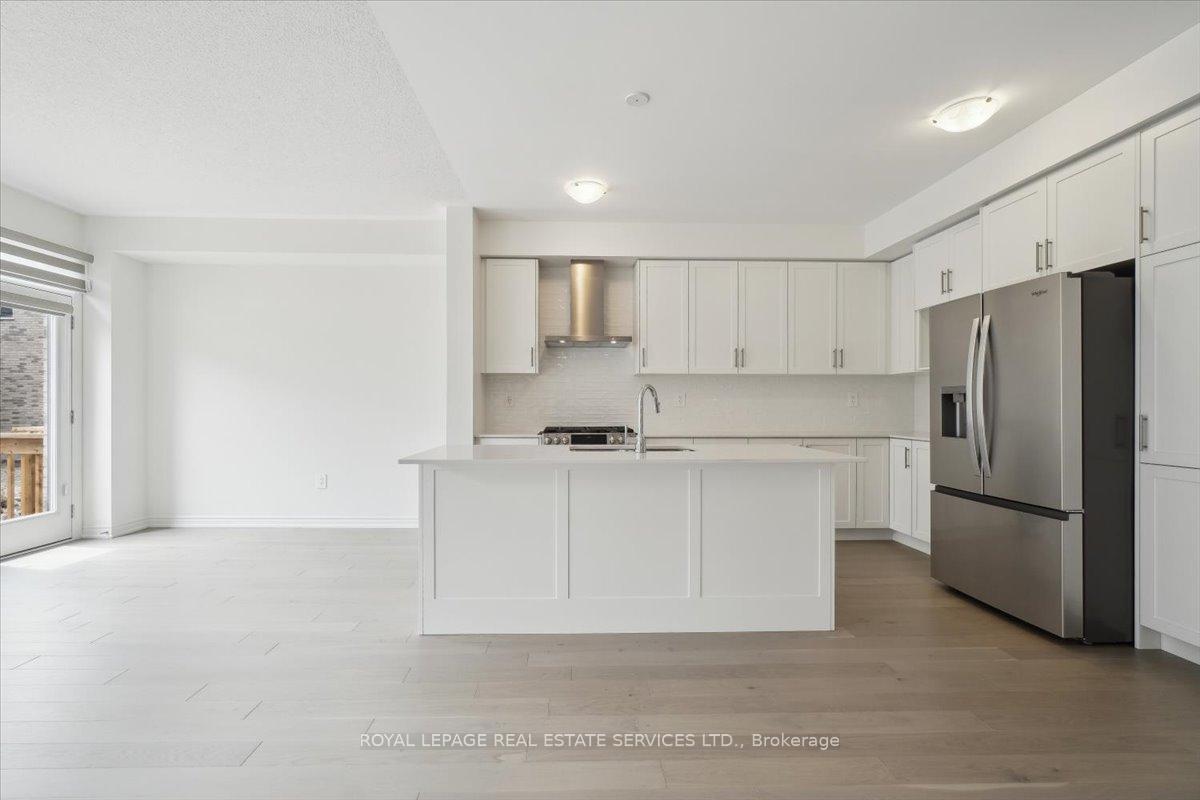 Photo 5 of 304 Bergamot Avenue, Milton, Walker — HOMEH