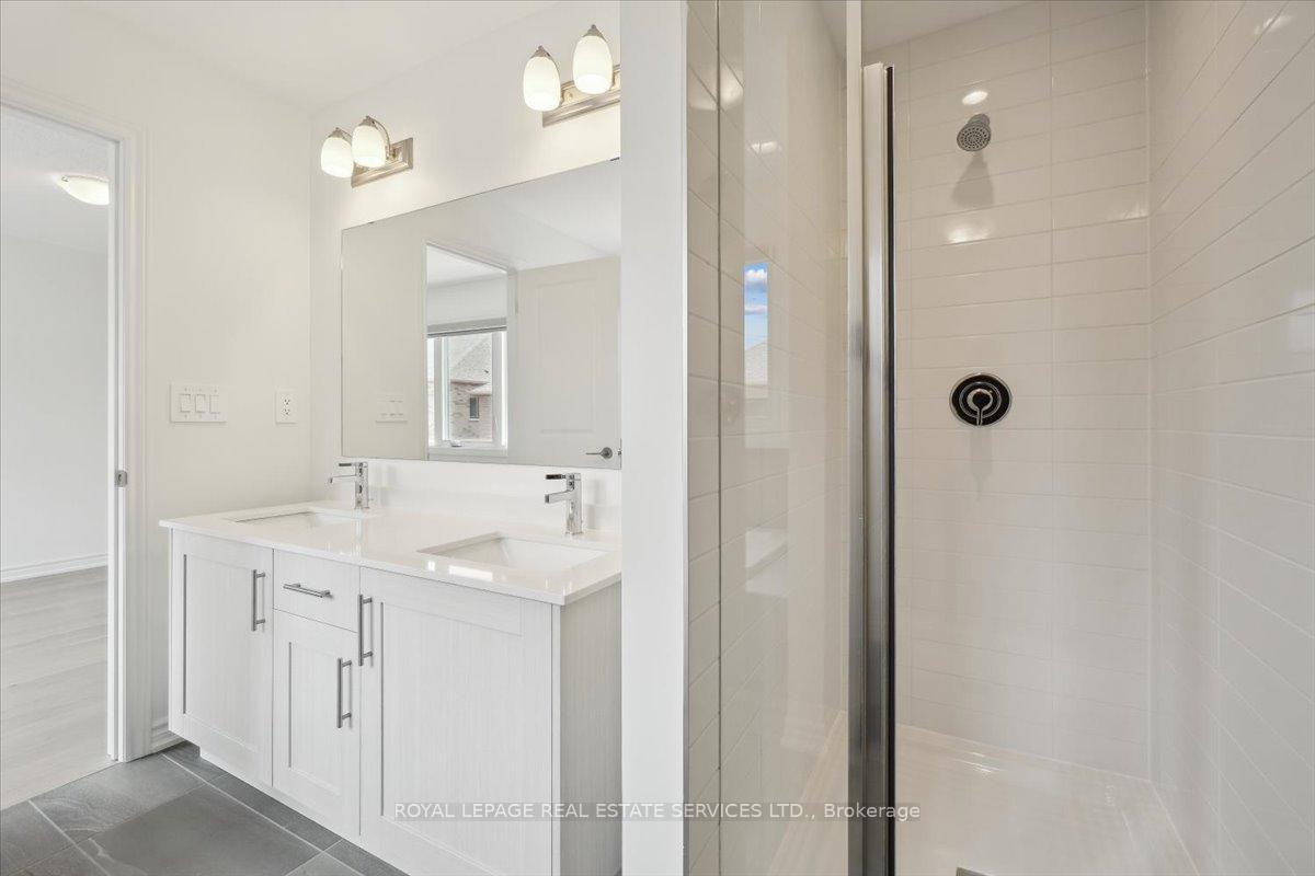 Photo 32 of 304 Bergamot Avenue, Milton, Walker — HOMEH