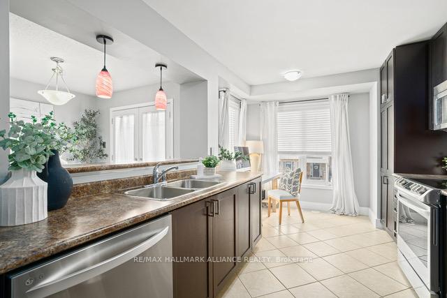 Photo 14 of 611 Attenborough Terrace, Milton, Willmott — HOMEH