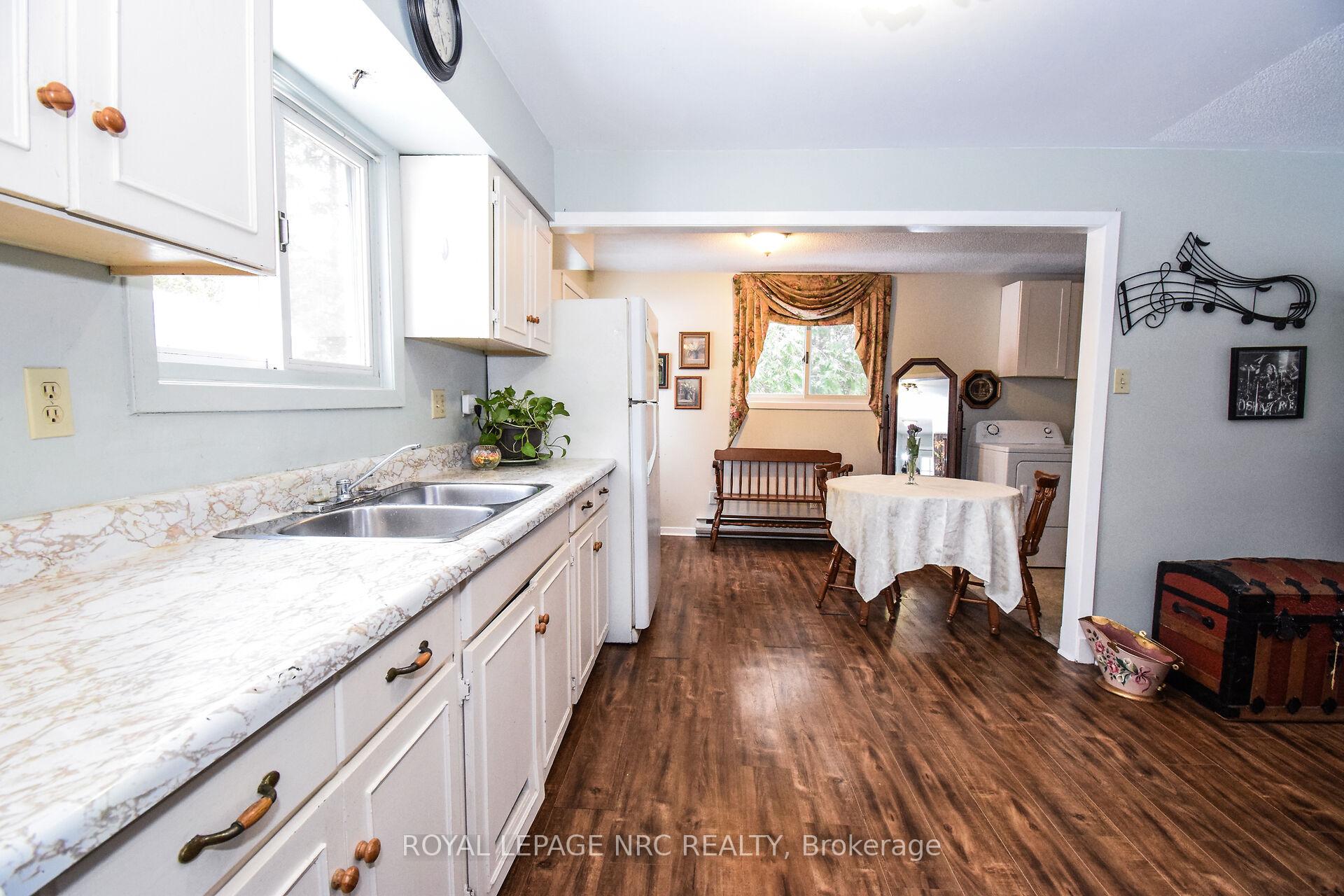 Photo 5 of 1117 Garner Avenue, Pelham, Fenwick — HOMEH