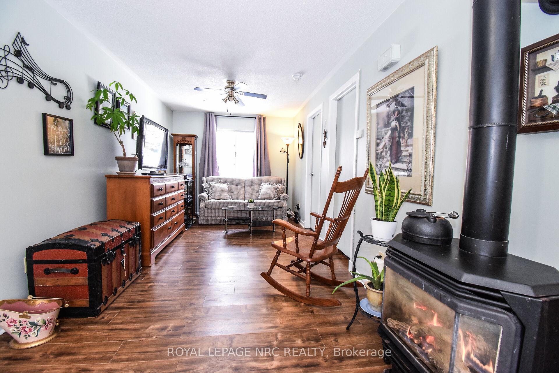 Photo 6 of 1117 Garner Avenue, Pelham, Fenwick — HOMEH