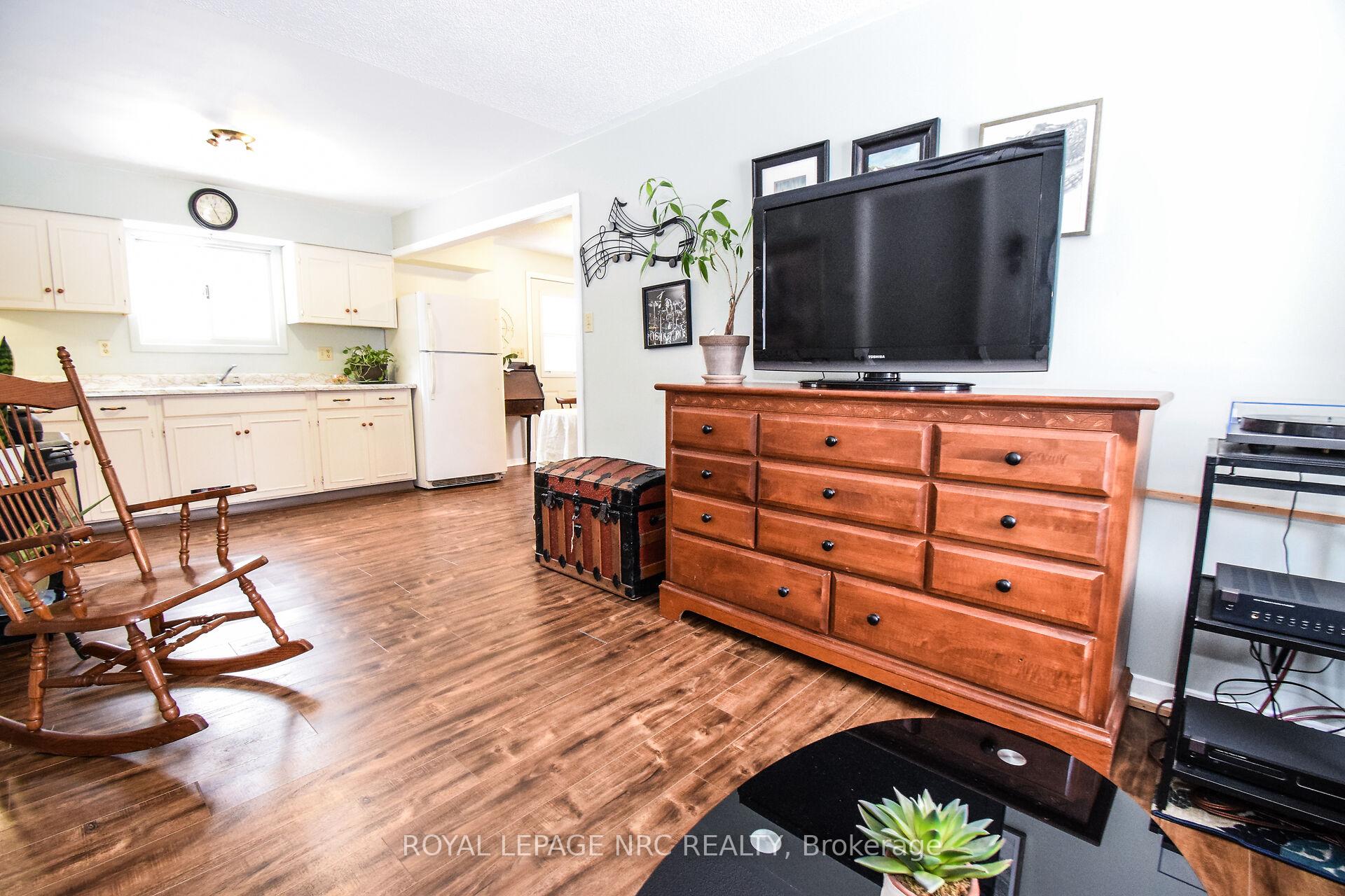 Photo 9 of 1117 Garner Avenue, Pelham, Fenwick — HOMEH