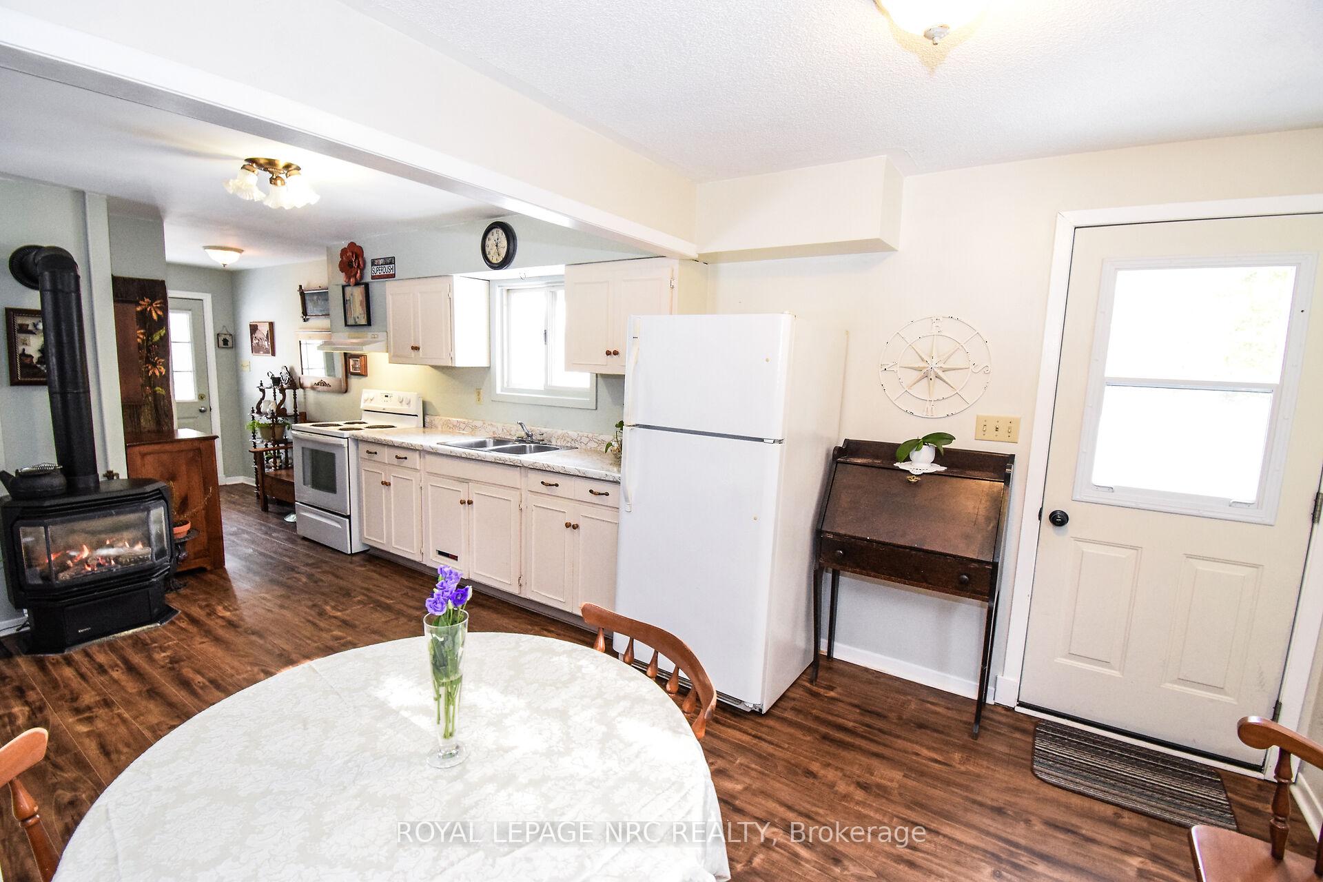 Photo 13 of 1117 Garner Avenue, Pelham, Fenwick — HOMEH