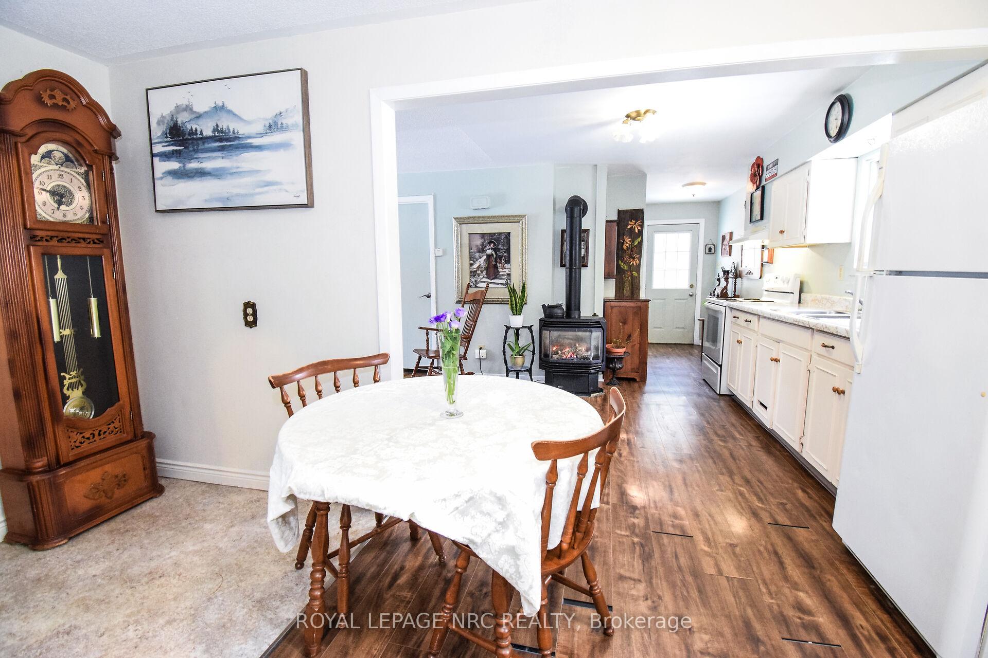 Photo 14 of 1117 Garner Avenue, Pelham, Fenwick — HOMEH