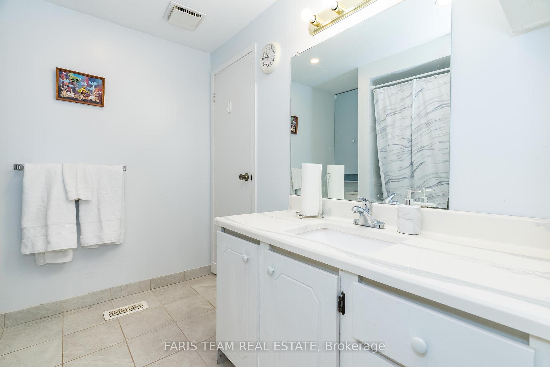 Photo 14 of 58 Daniele Avenue N, New Tecumseth, Beeton — HOMEH