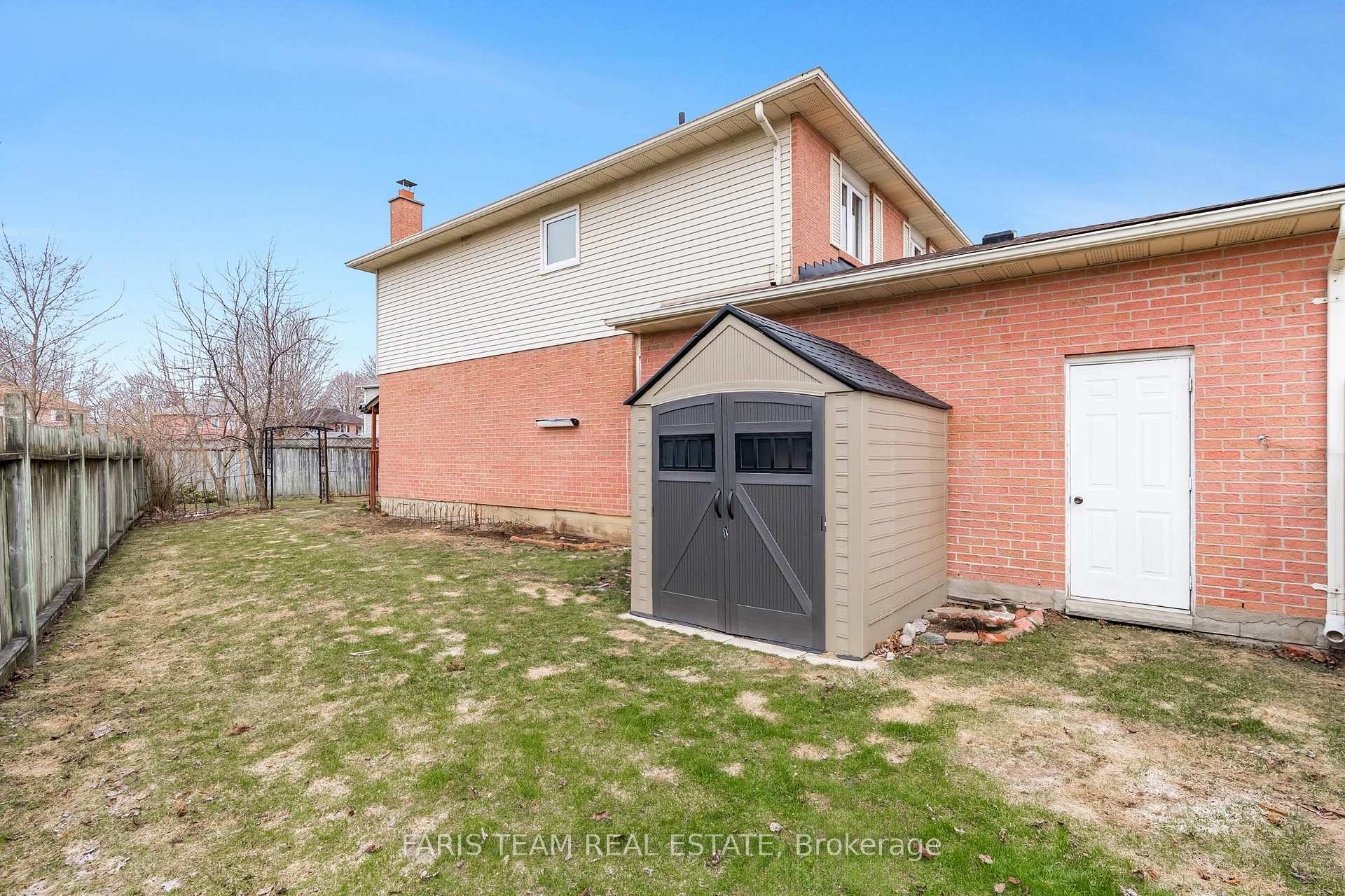 Photo 16 of 58 Daniele Avenue N, New Tecumseth, Beeton — HOMEH