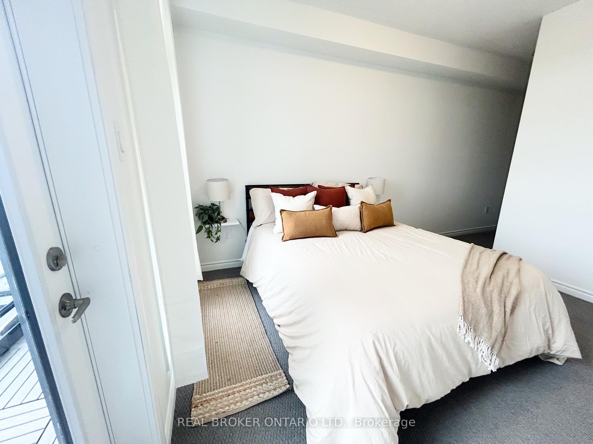 Photo 22 of 142 Elgin Street, Orillia — HOMEH