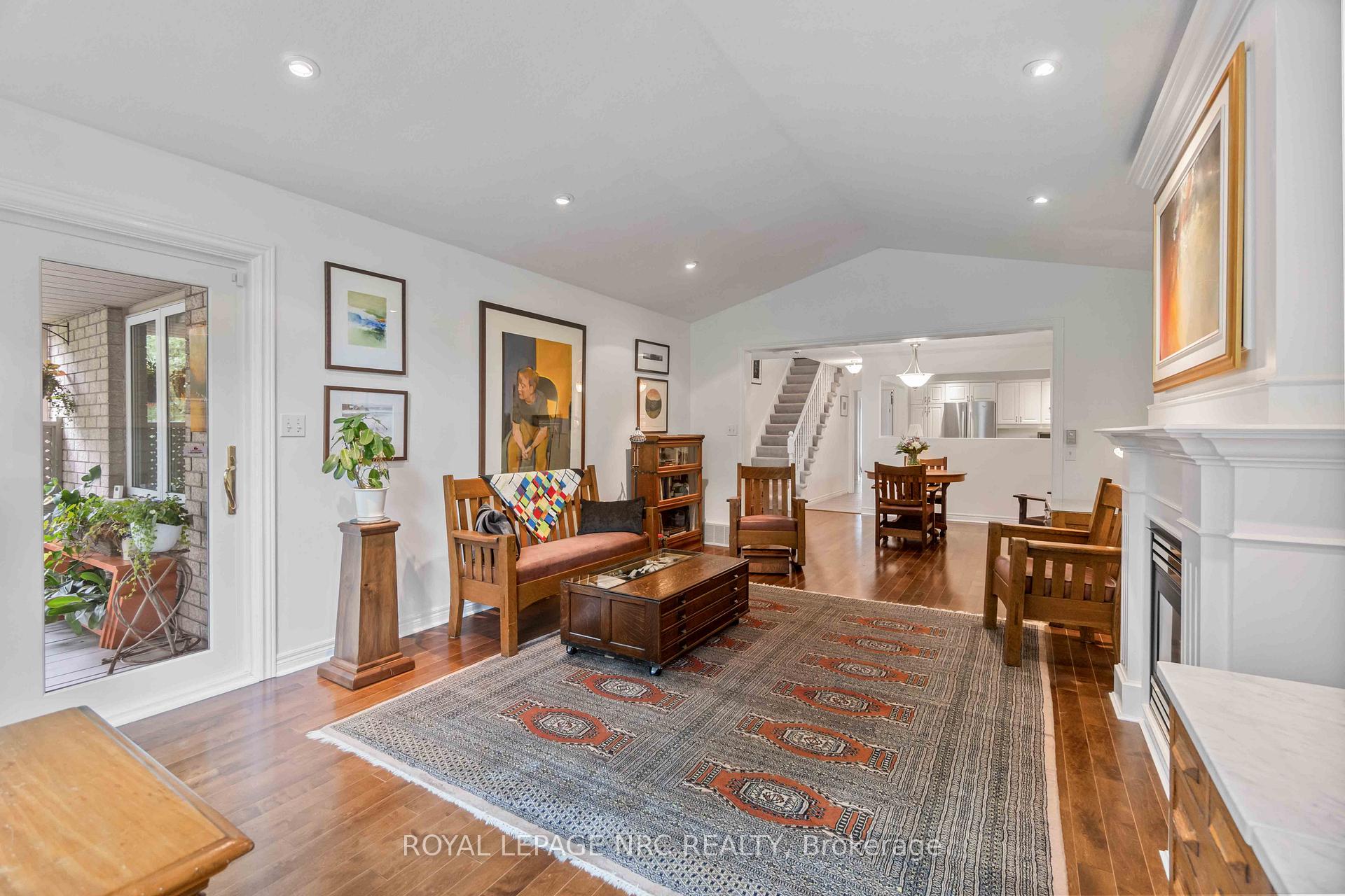 Photo 15 of 47 Stonegate Place, Pelham, Fonthill — HOMEH