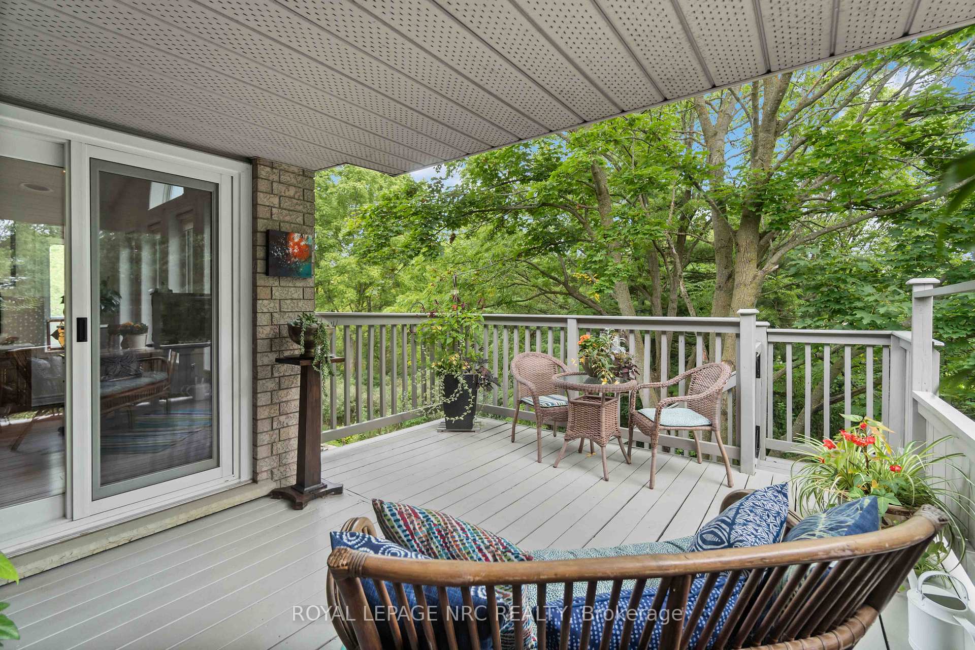 Photo 18 of 47 Stonegate Place, Pelham, Fonthill — HOMEH