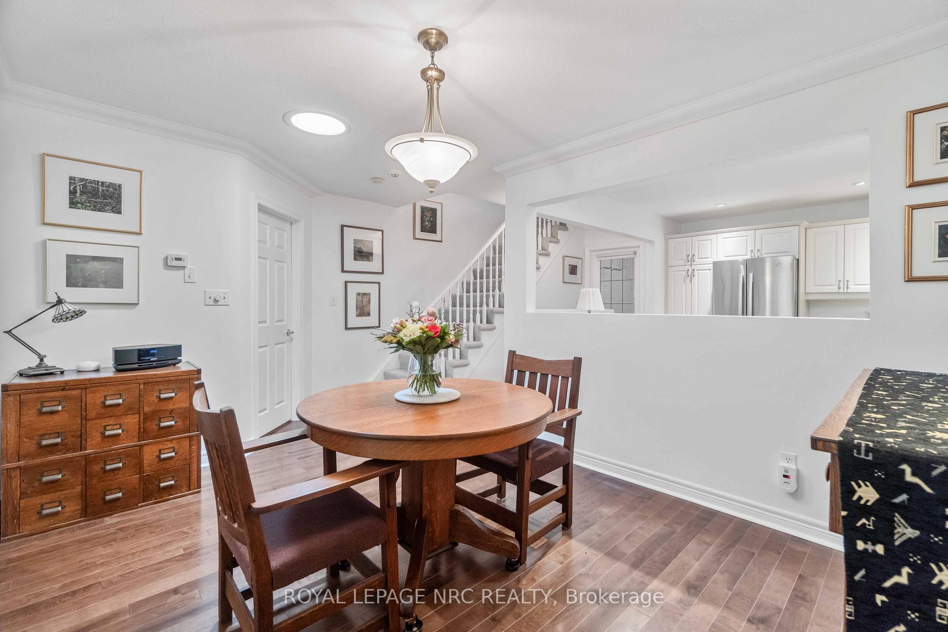 Photo 24 of 47 Stonegate Place, Pelham, Fonthill — HOMEH