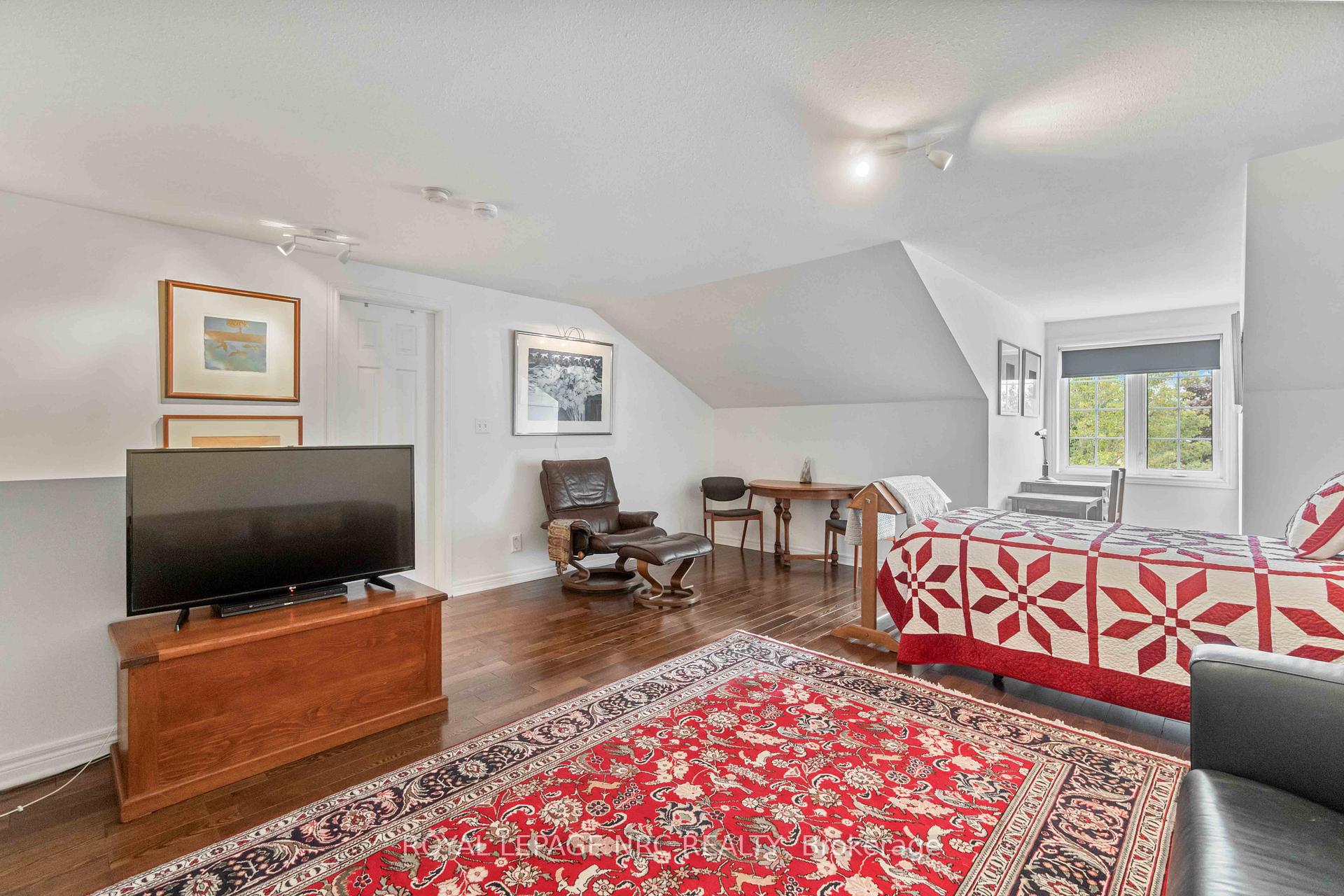 Photo 25 of 47 Stonegate Place, Pelham, Fonthill — HOMEH