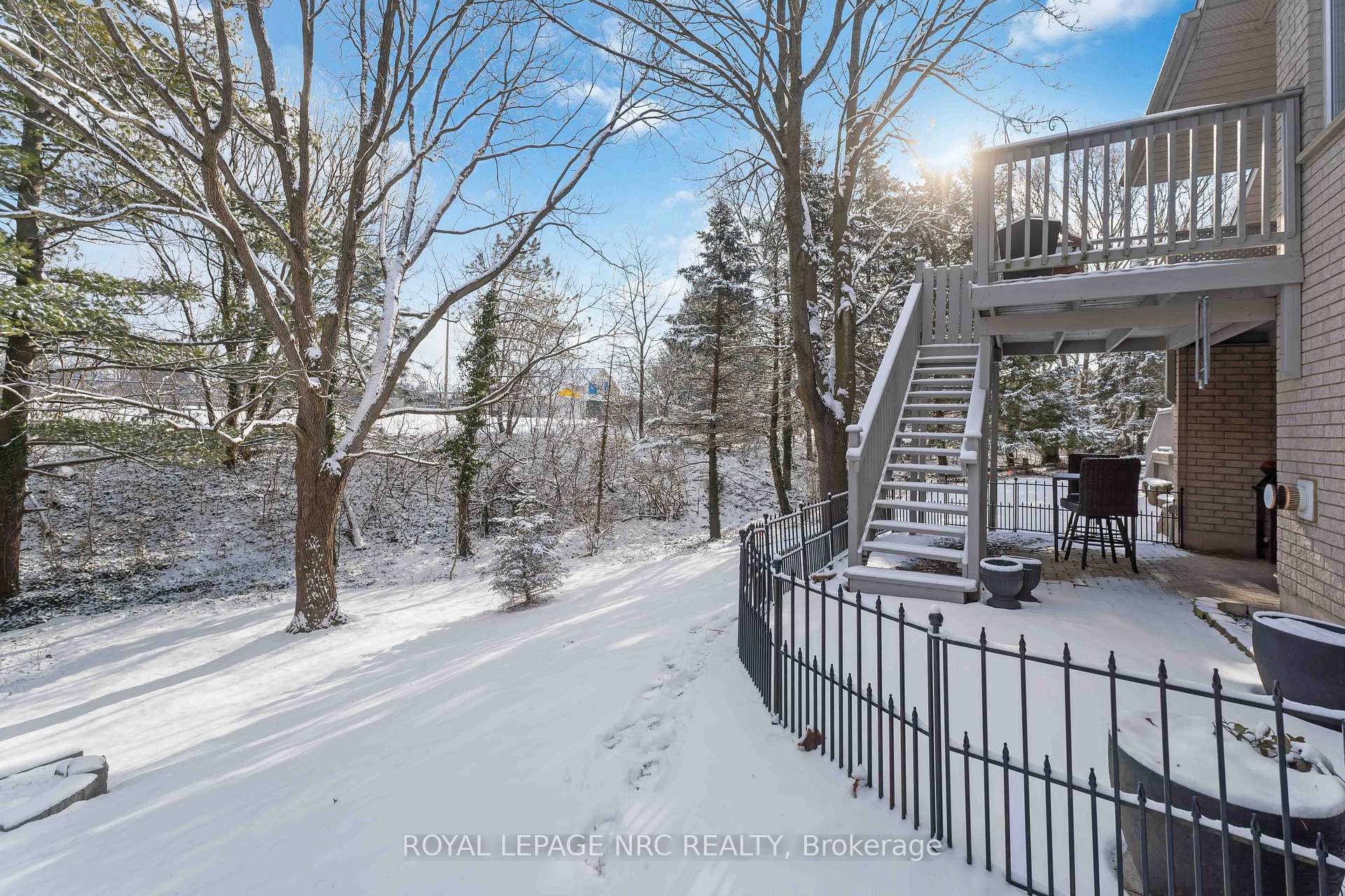 Photo 42 of 47 Stonegate Place, Pelham, Fonthill — HOMEH