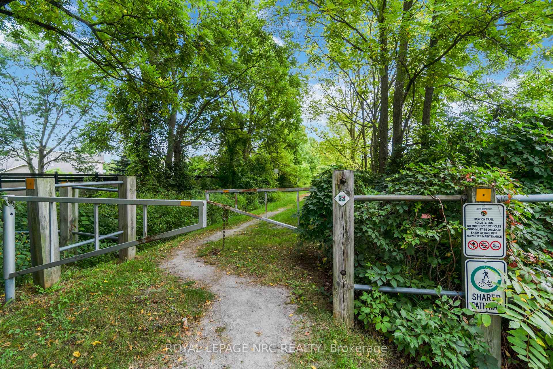 Photo 43 of 47 Stonegate Place, Pelham, Fonthill — HOMEH
