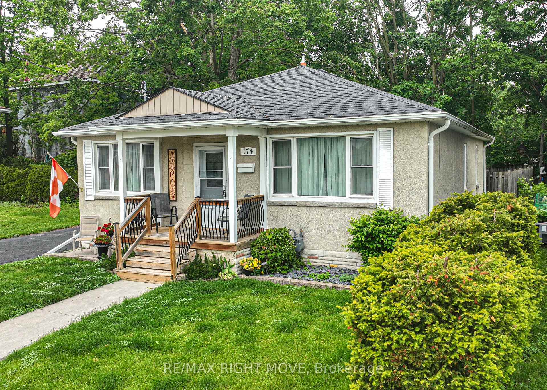 Photo 1 of 174 Cedar Street, Orillia — HOMEH