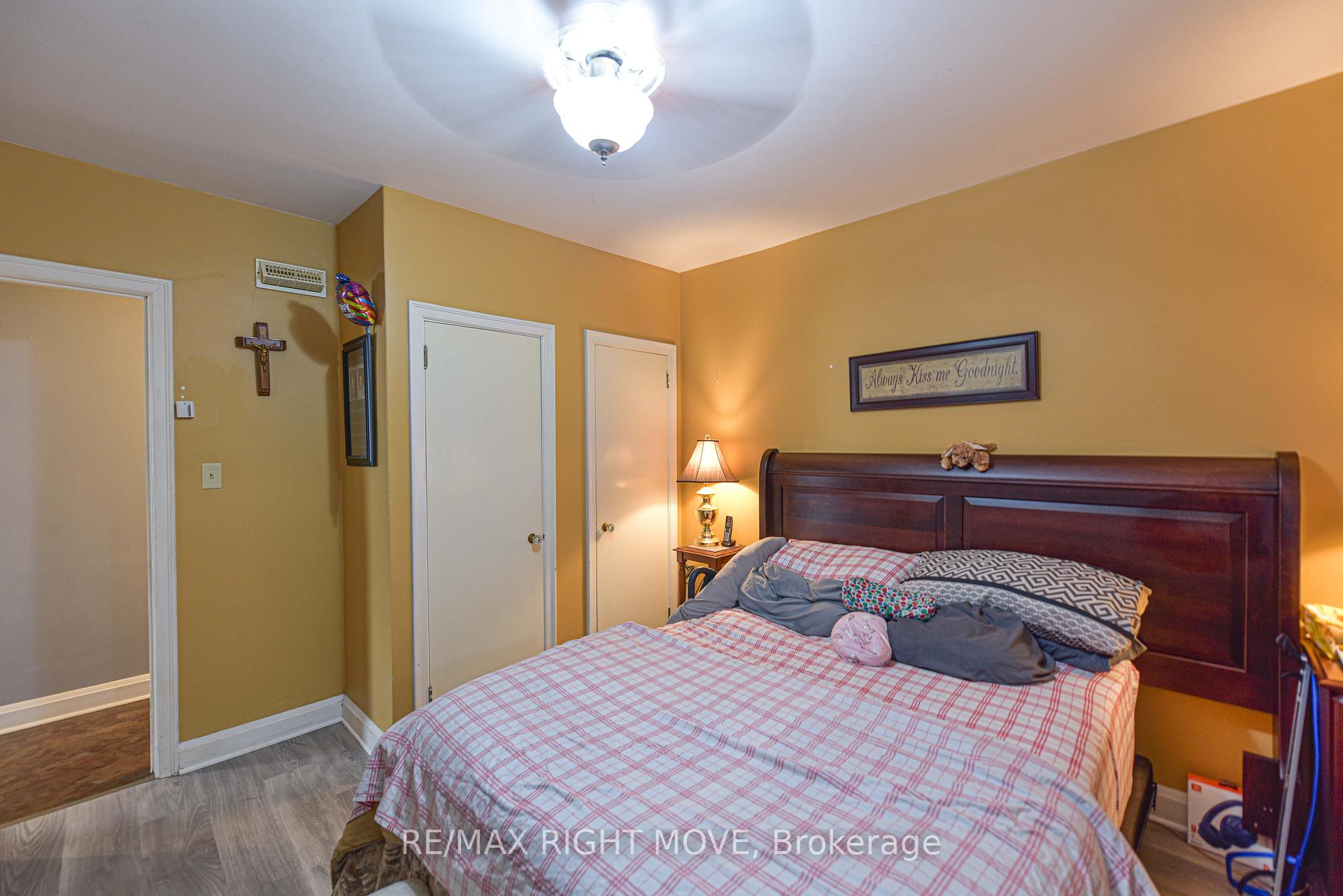 Photo 19 of 174 Cedar Street, Orillia — HOMEH