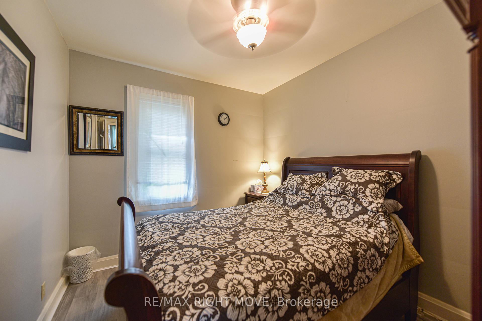Photo 20 of 174 Cedar Street, Orillia — HOMEH