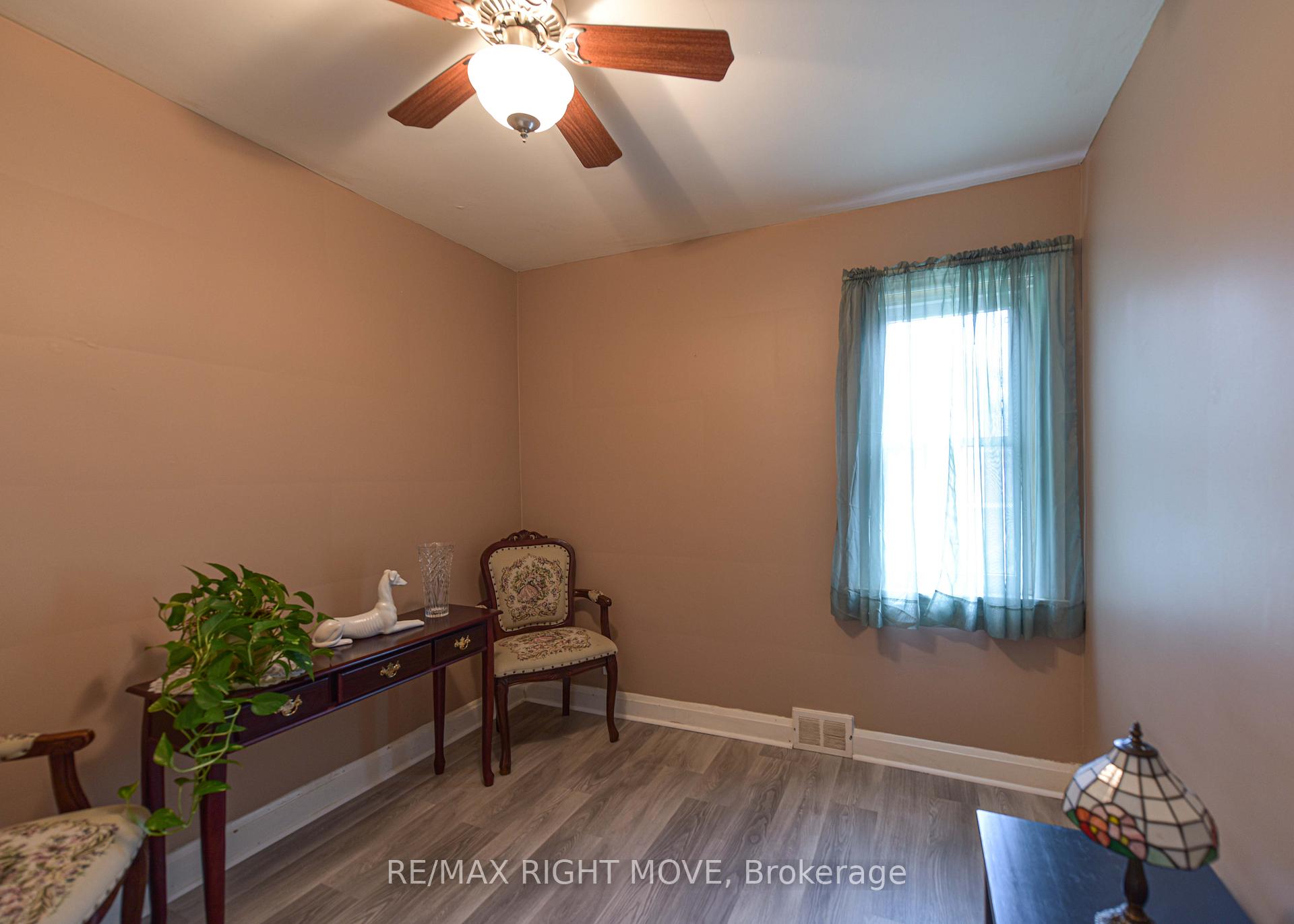 Photo 21 of 174 Cedar Street, Orillia — HOMEH