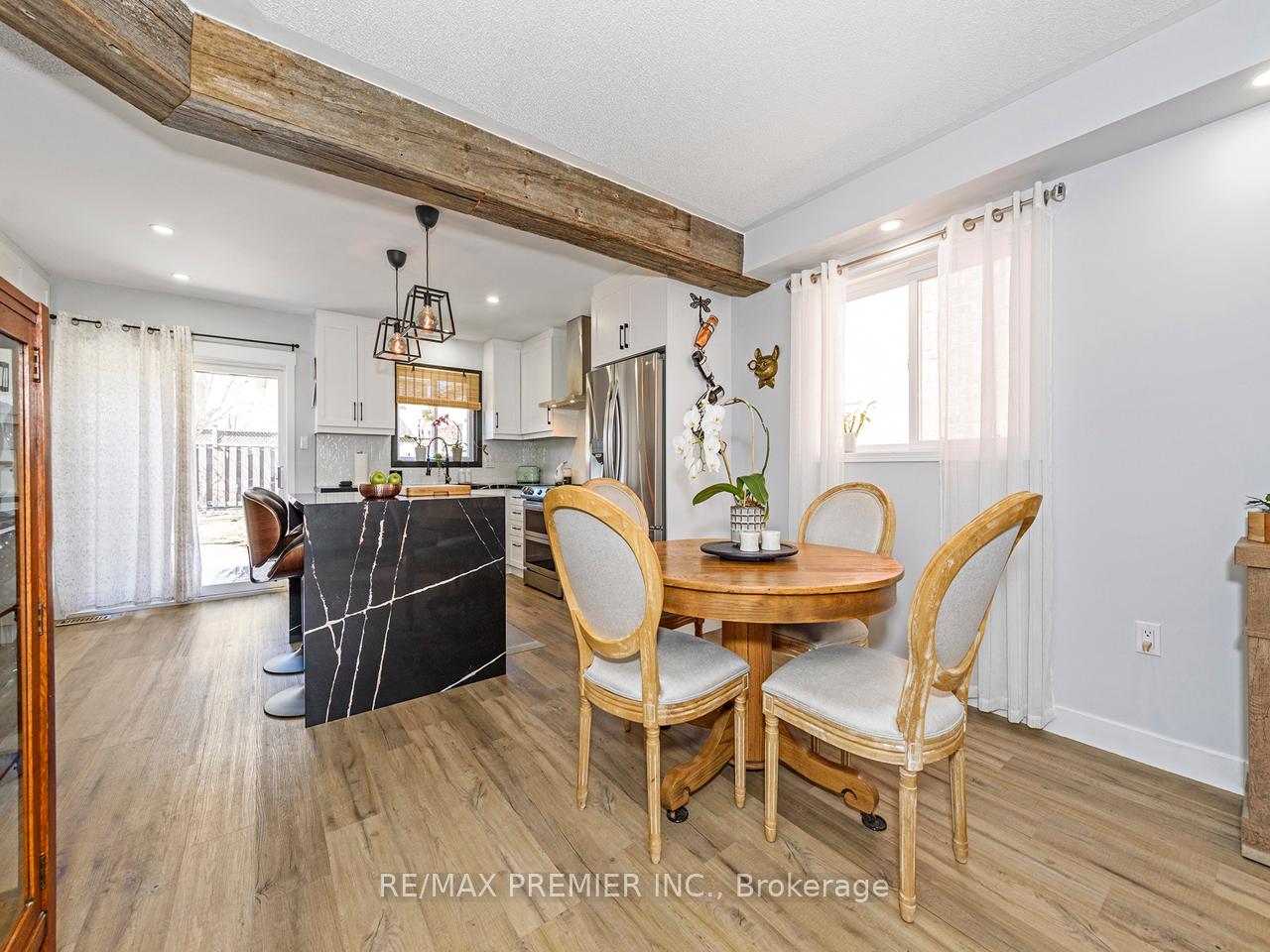 Photo 7 of 20 Smith Street, New Tecumseth, Alliston — HOMEH