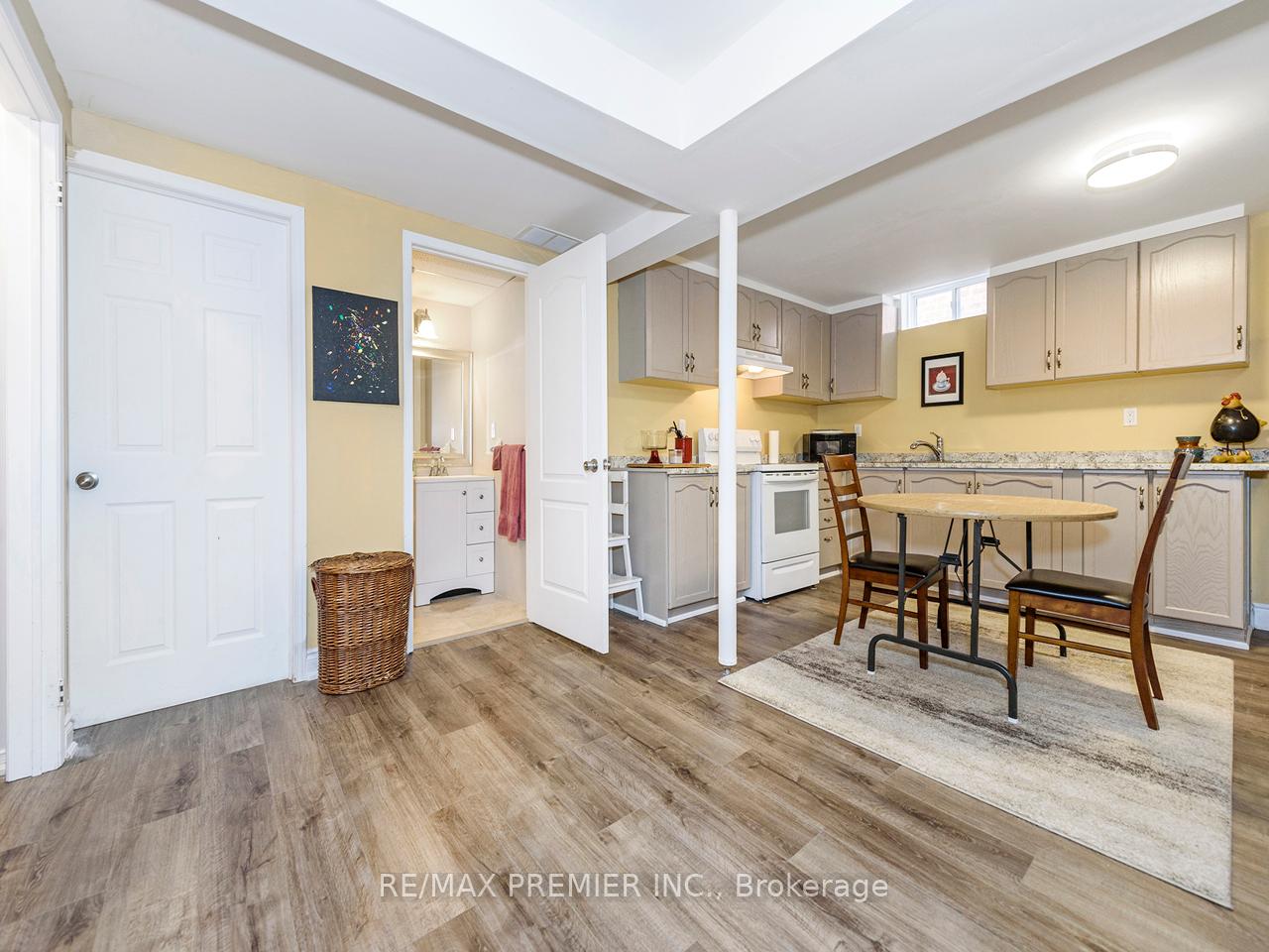 Photo 25 of 20 Smith Street, New Tecumseth, Alliston — HOMEH