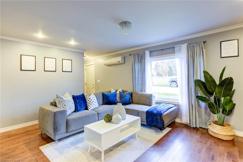 Photo 9 of 355 Edward Avenue N, North Perth, Listowel — HOMEH