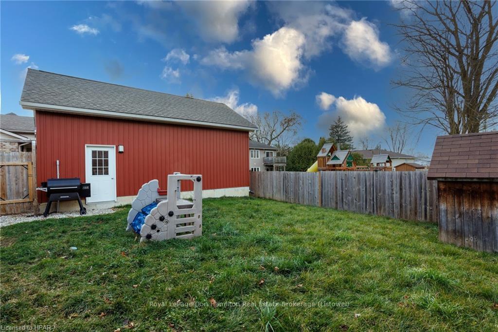 Photo 29 of 355 Edward Avenue N, North Perth, Listowel — HOMEH