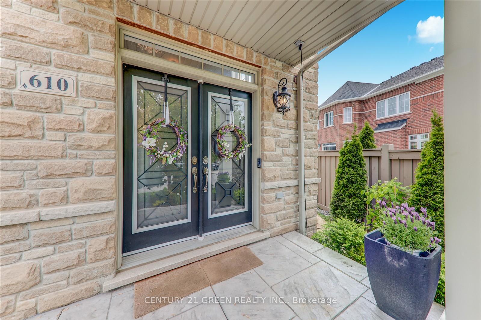 Photo 1 of 610 Nairn Circle W, Milton, Scott — HOMEH