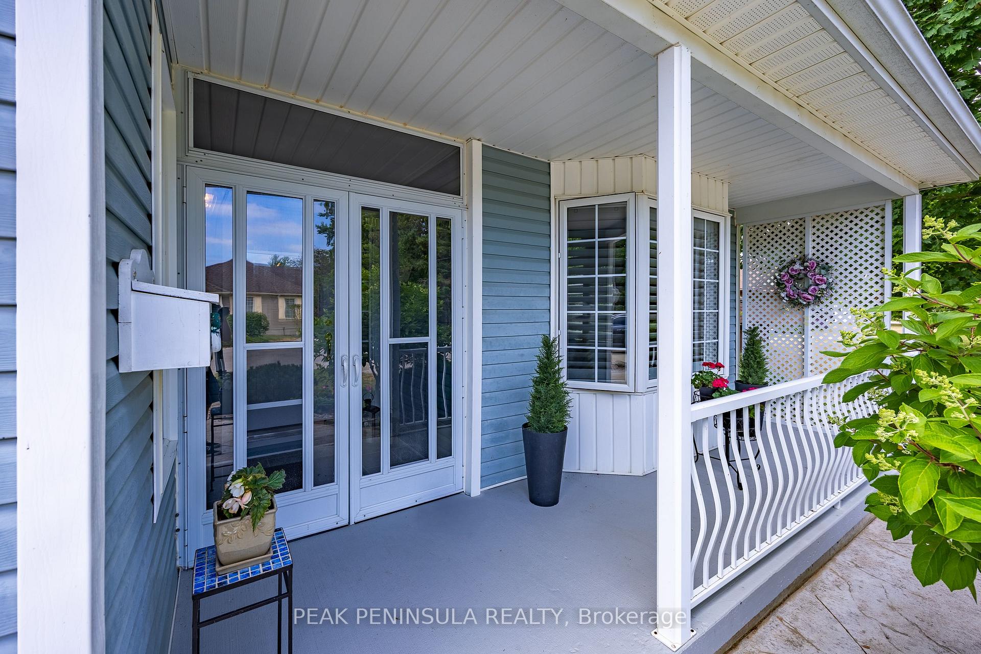 Photo 3 of 2 Carolina Way, Norfolk, Port Rowan — HOMEH