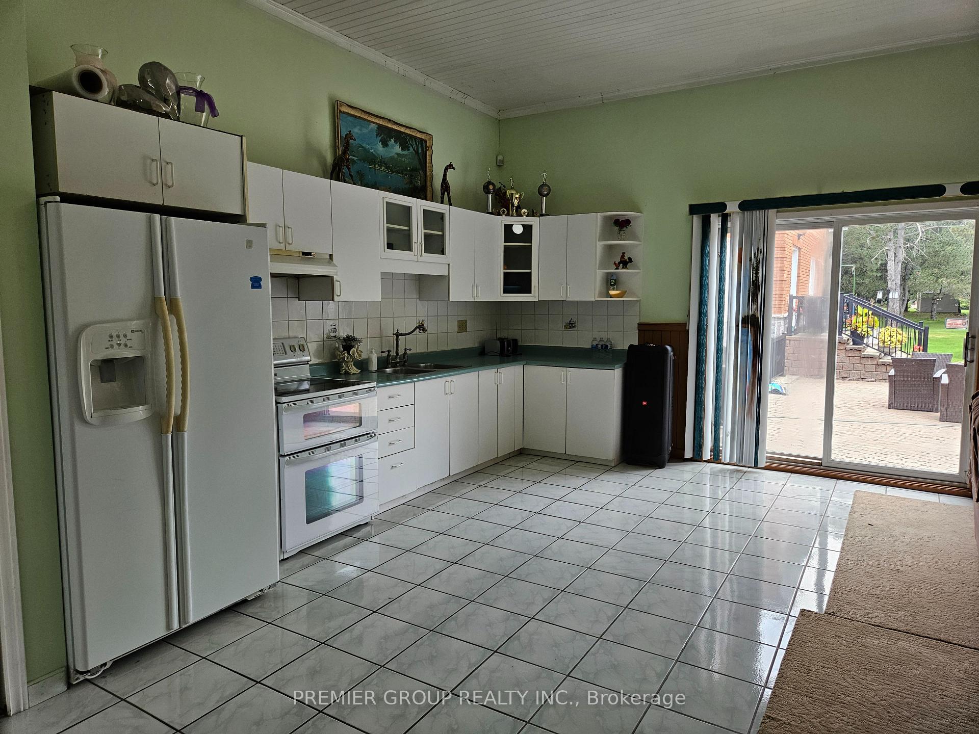 Photo 2 of 62 Chatelaine Drive, Markham, Rouge River Estates — HOMEH