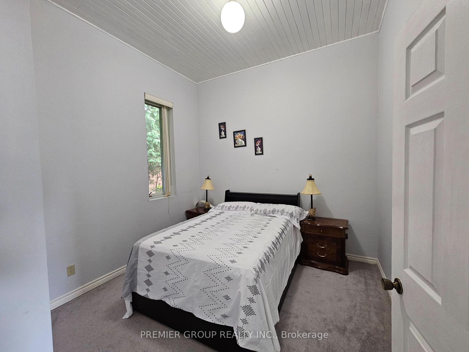 Photo 5 of 62 Chatelaine Drive, Markham, Rouge River Estates — HOMEH
