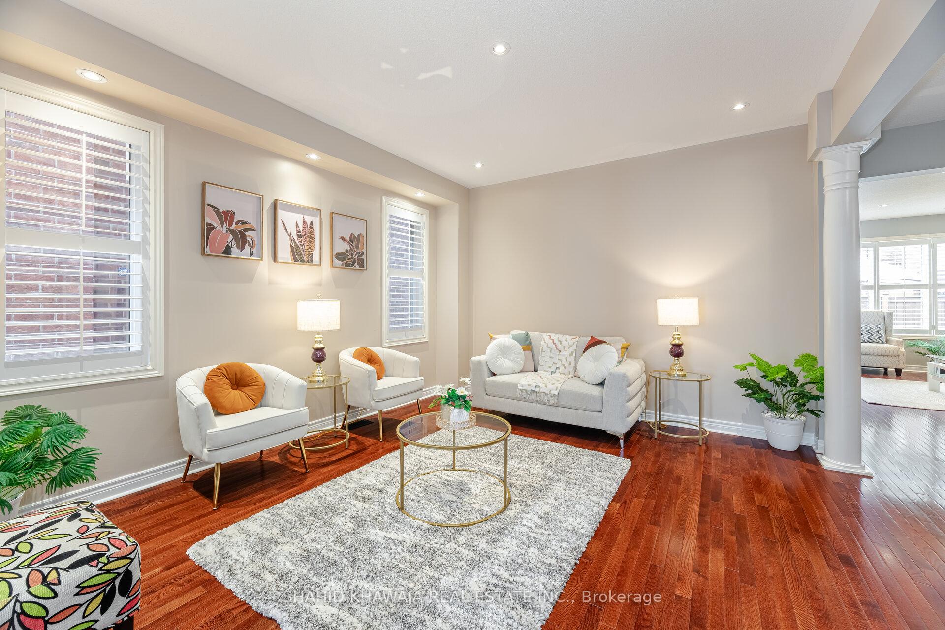 Photo 10 of 355 Bessborough Drive, Milton, Harrison — HOMEH