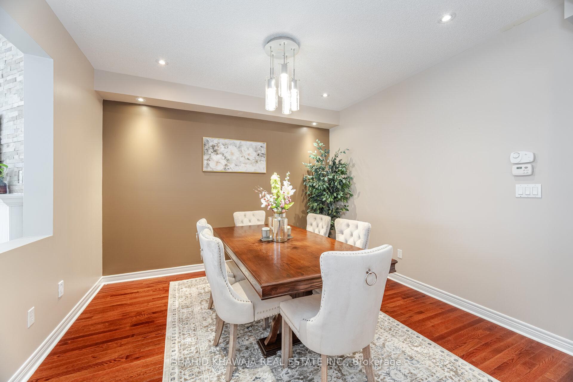 Photo 26 of 355 Bessborough Drive, Milton, Harrison — HOMEH