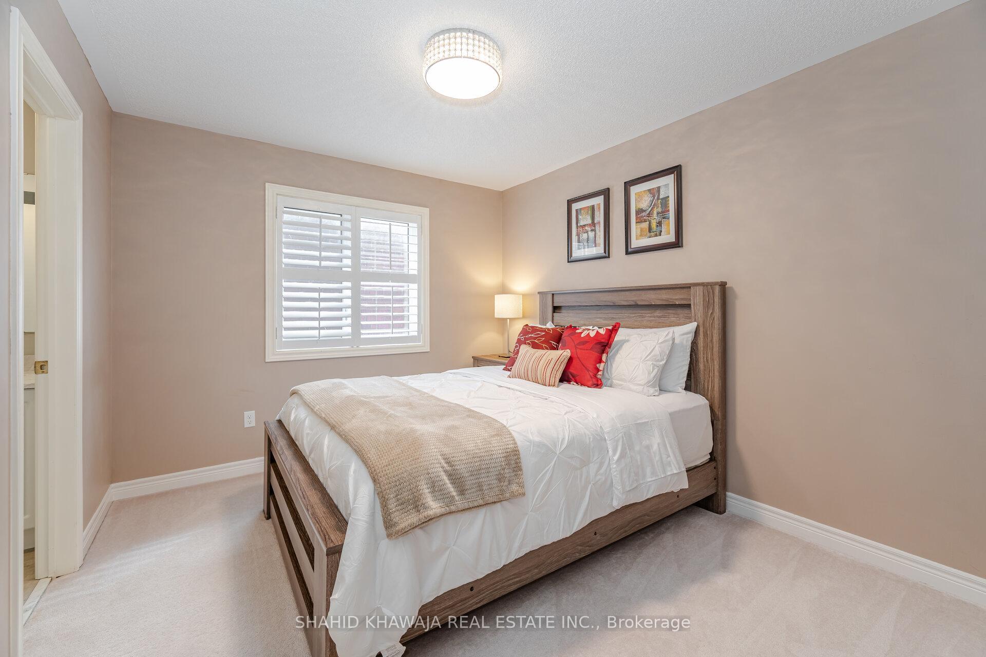 Photo 22 of 355 Bessborough Drive, Milton, Harrison — HOMEH