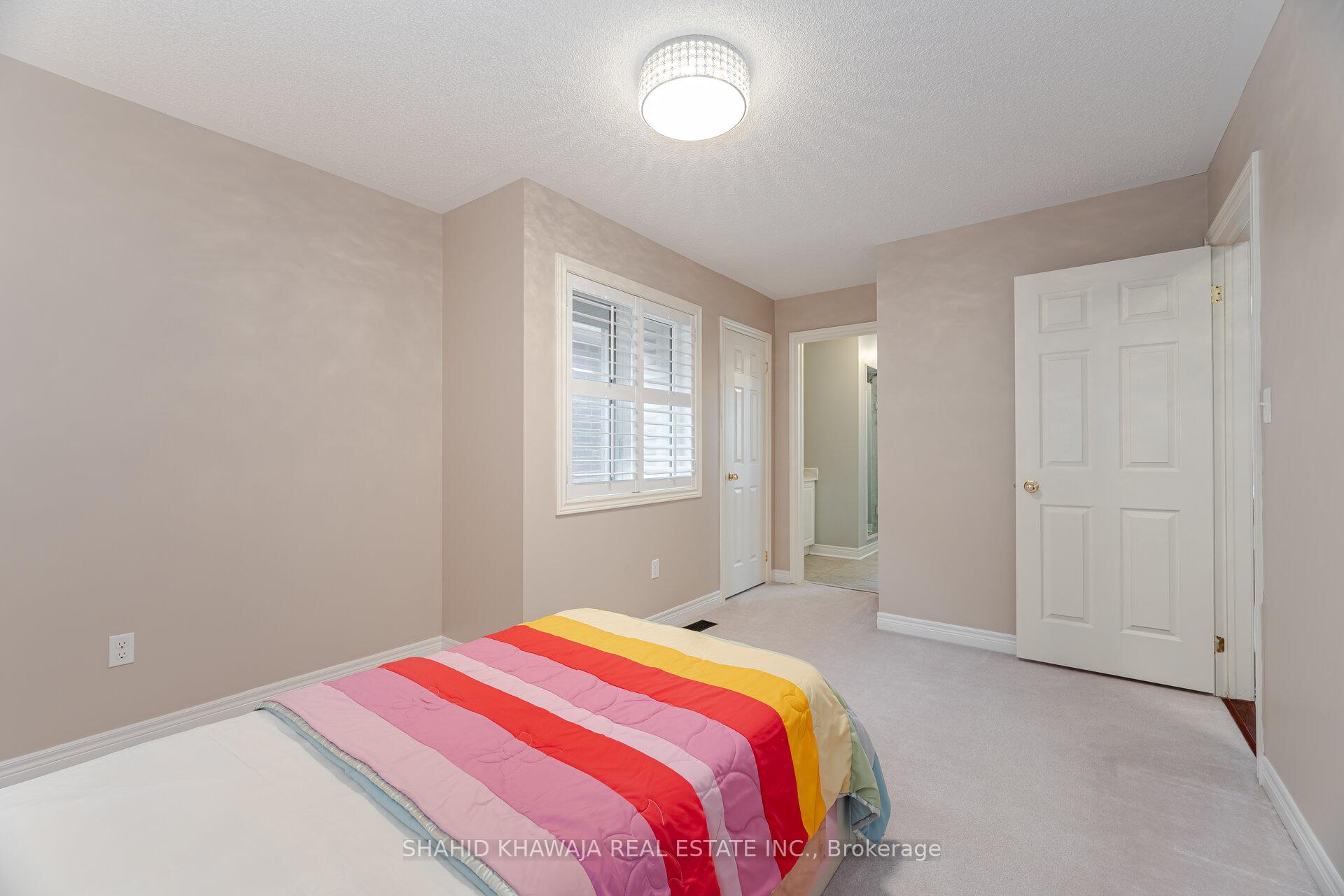 Photo 35 of 355 Bessborough Drive, Milton, Harrison — HOMEH