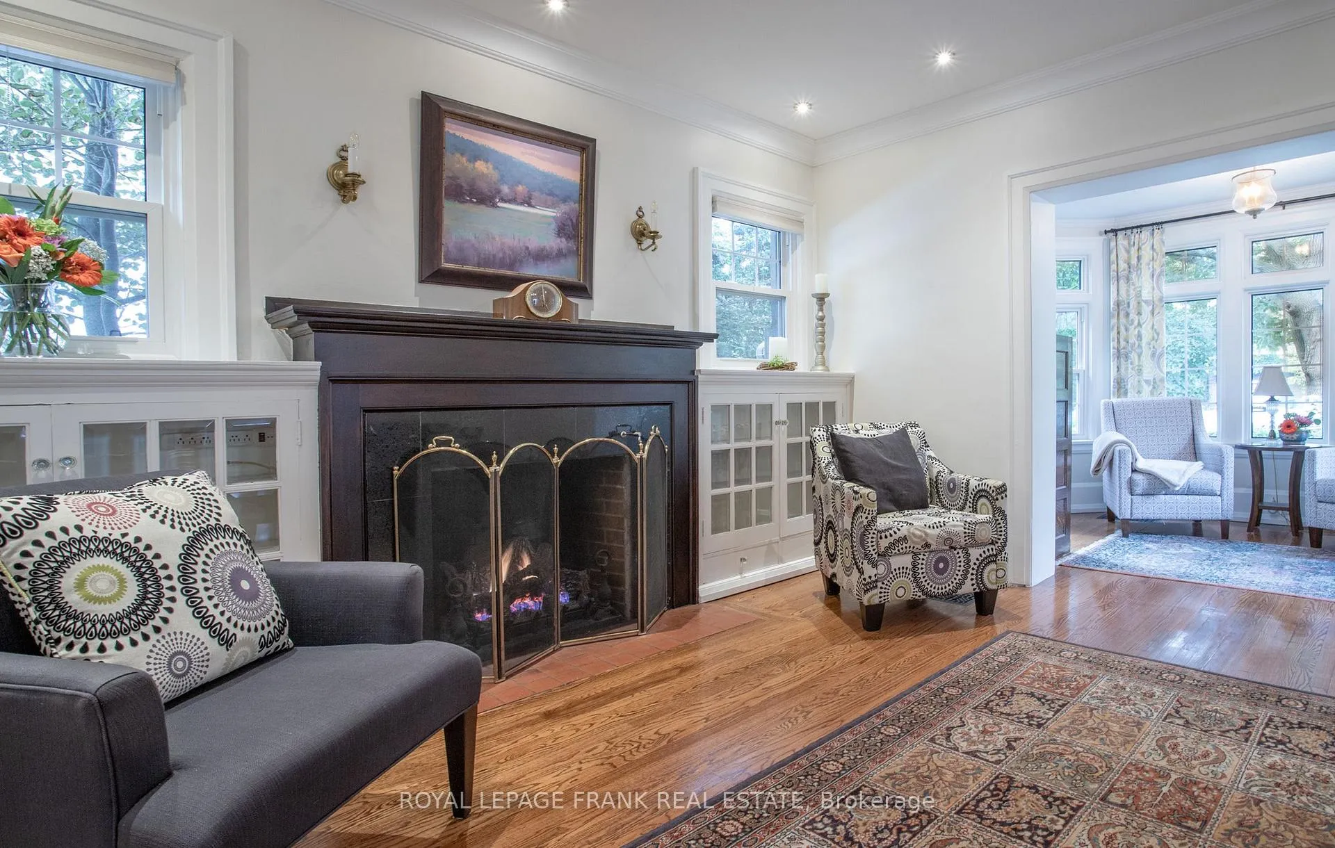 Photo 10 of 421 Mary Street N, Oshawa, O'Neill — HOMEH