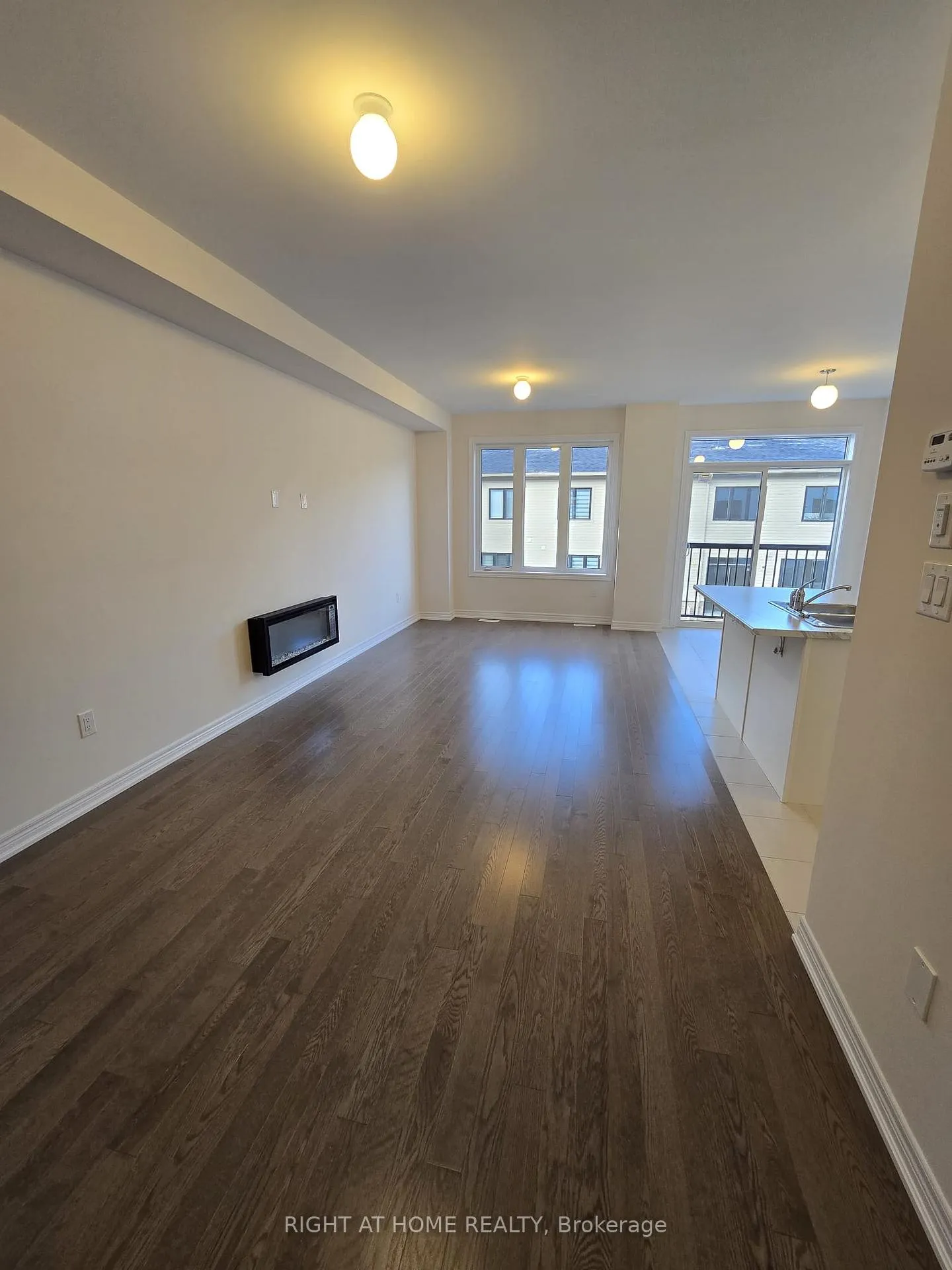 Photo 4 of 2025 Horace Duncan Crescent, Oshawa, Kedron — HOMEH