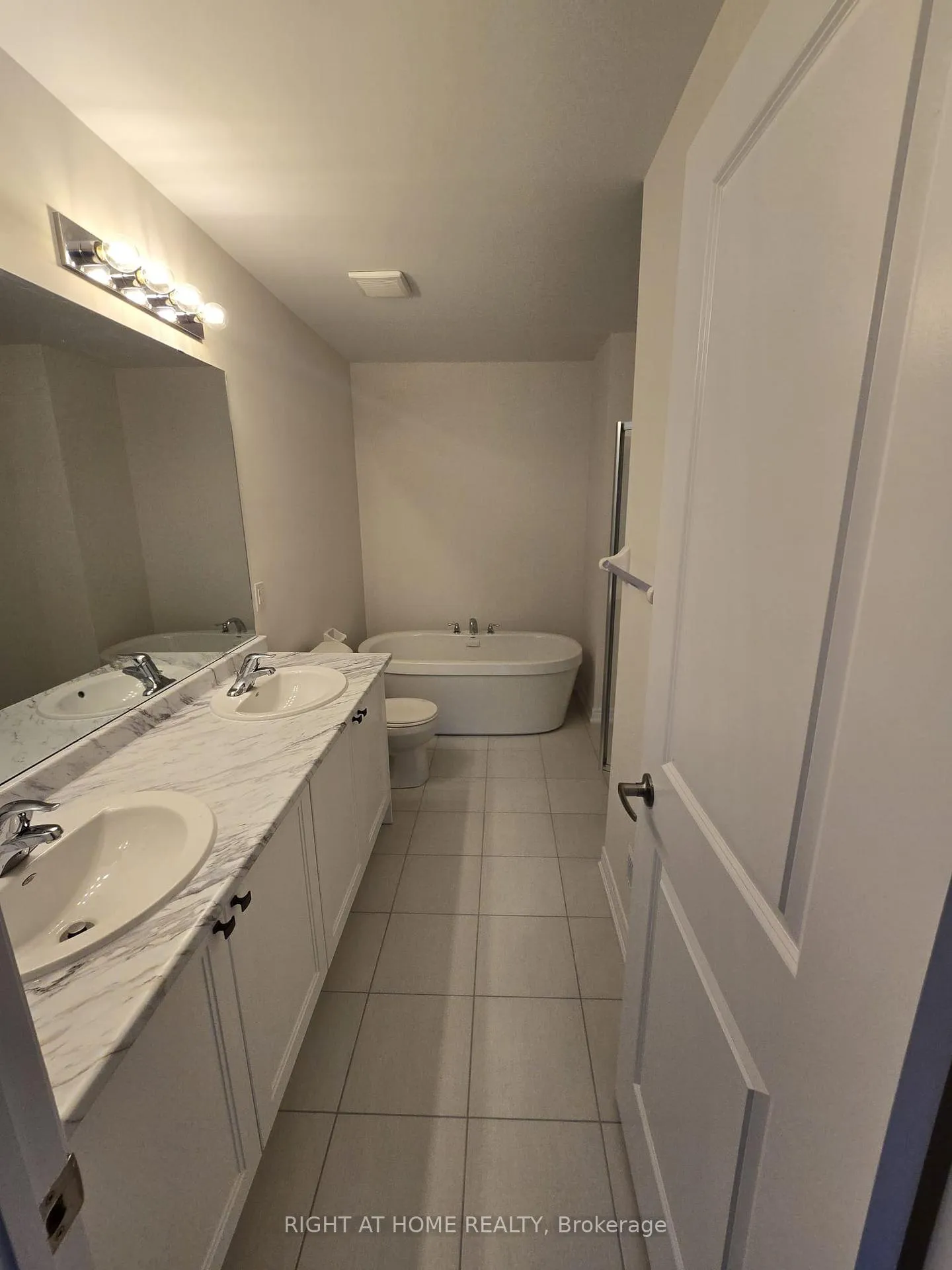 Photo 12 of 2025 Horace Duncan Crescent, Oshawa, Kedron — HOMEH