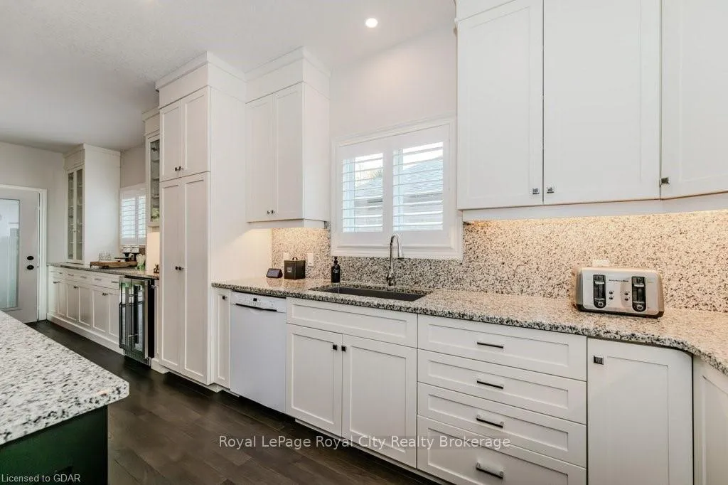 Photo 8 of 380 Rogers Road, North Perth, Listowel — HOMEH