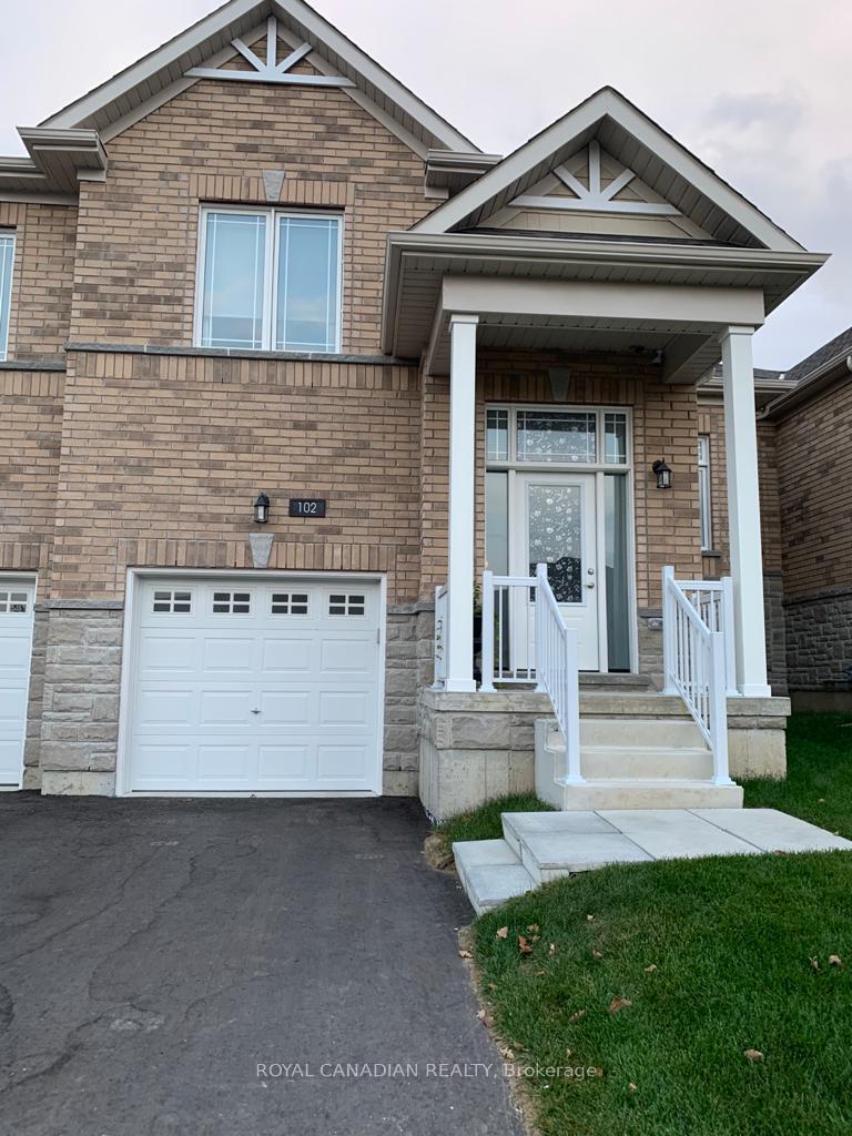 Photo 2 of 102 Isabella Drive, Orillia — HOMEH