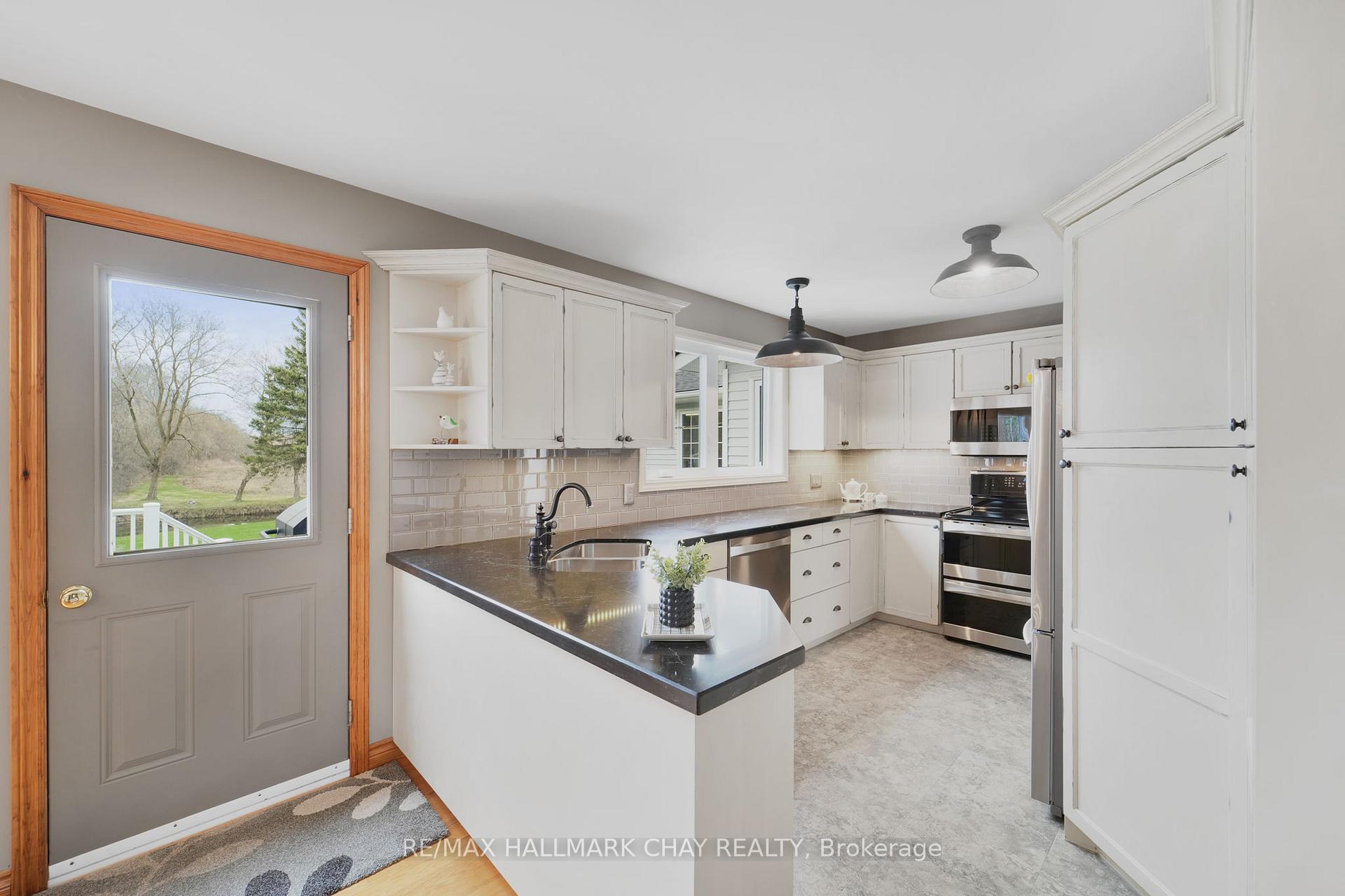 Photo 24 of 4880 7th Line, New Tecumseth, Rural New Tecumseth — HOMEH